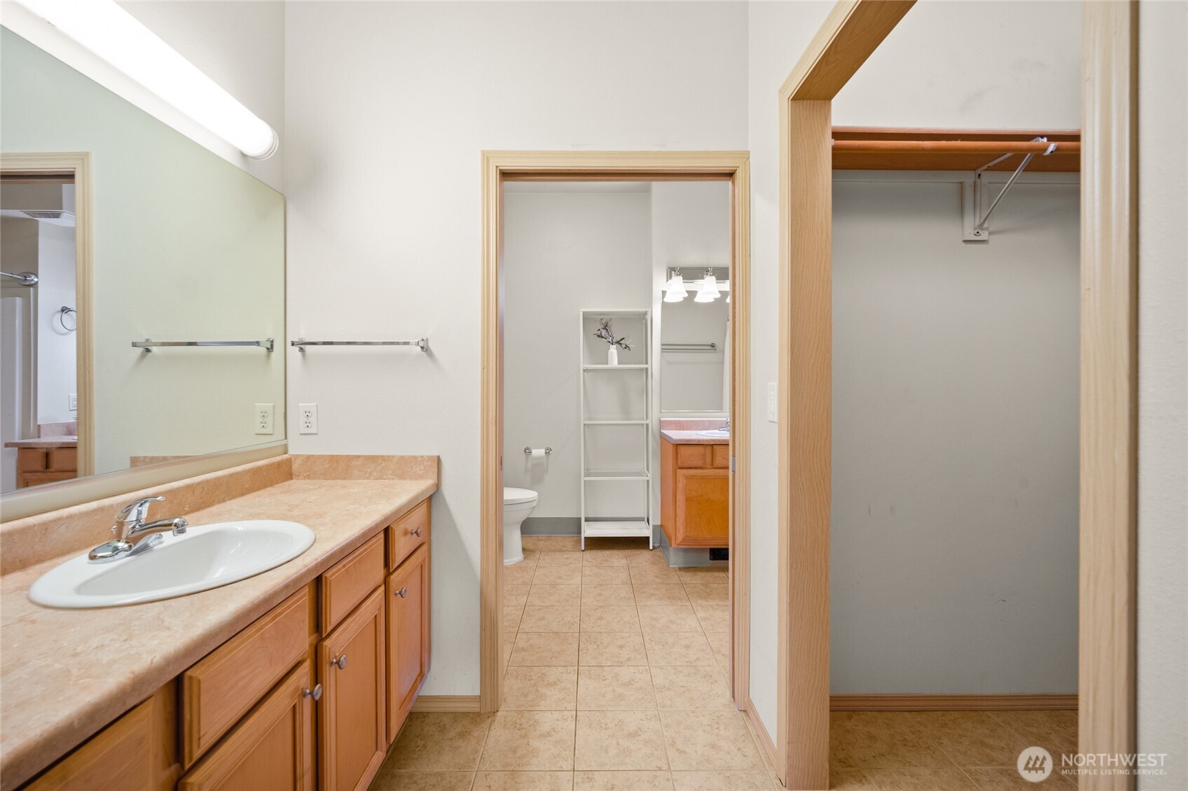 512 Darby Drive 106 Property Photo 15