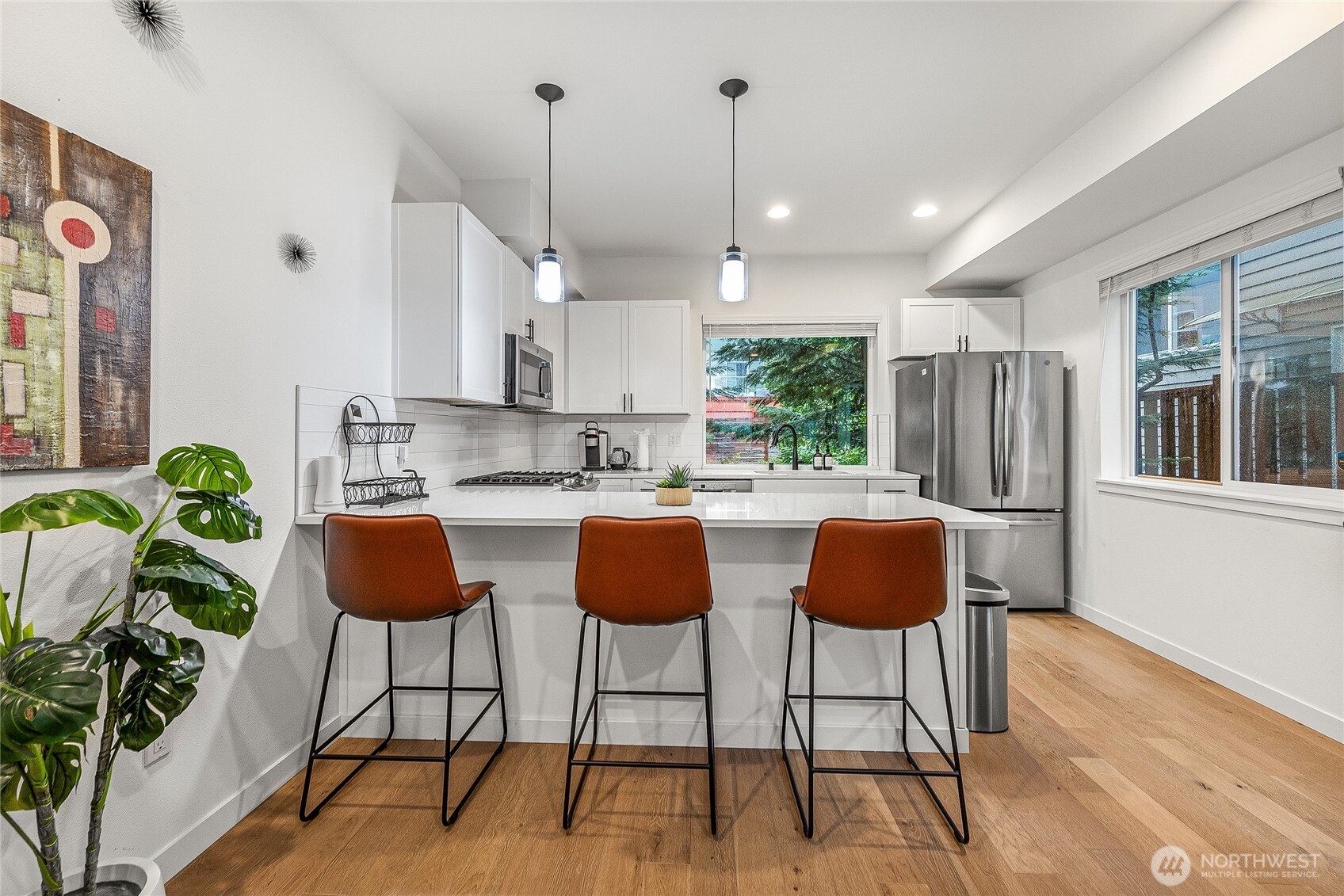 5240 Brooklyn Avenue A Property Photo 6