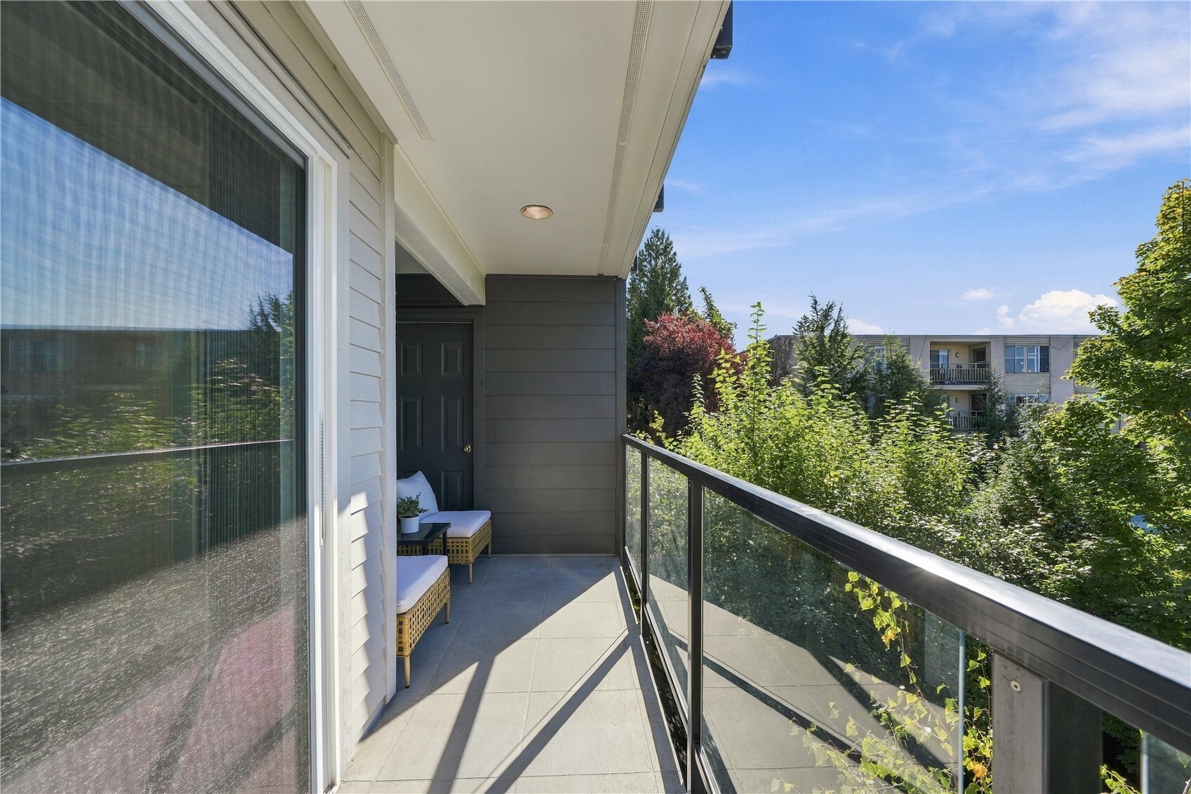 410 2nd Avenue 109 Property Photo 25