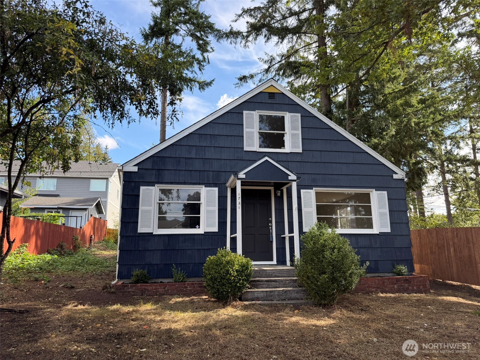 1721 S Mason Avenue Property Photo 1