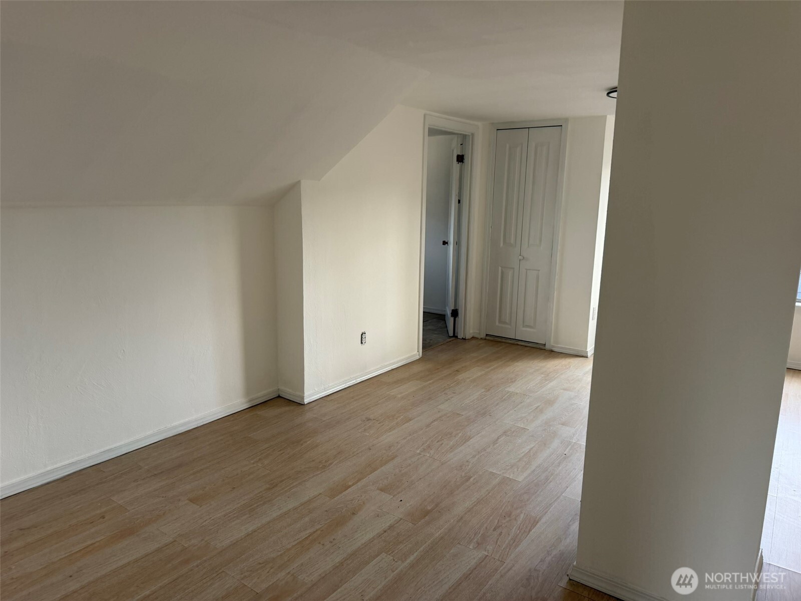 1721 S Mason Avenue Property Photo 10