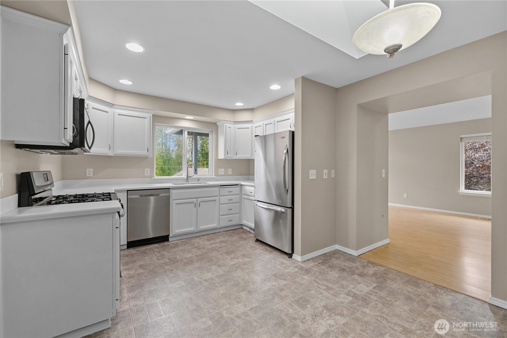 2210 Grade Road 2 Property Photo 16