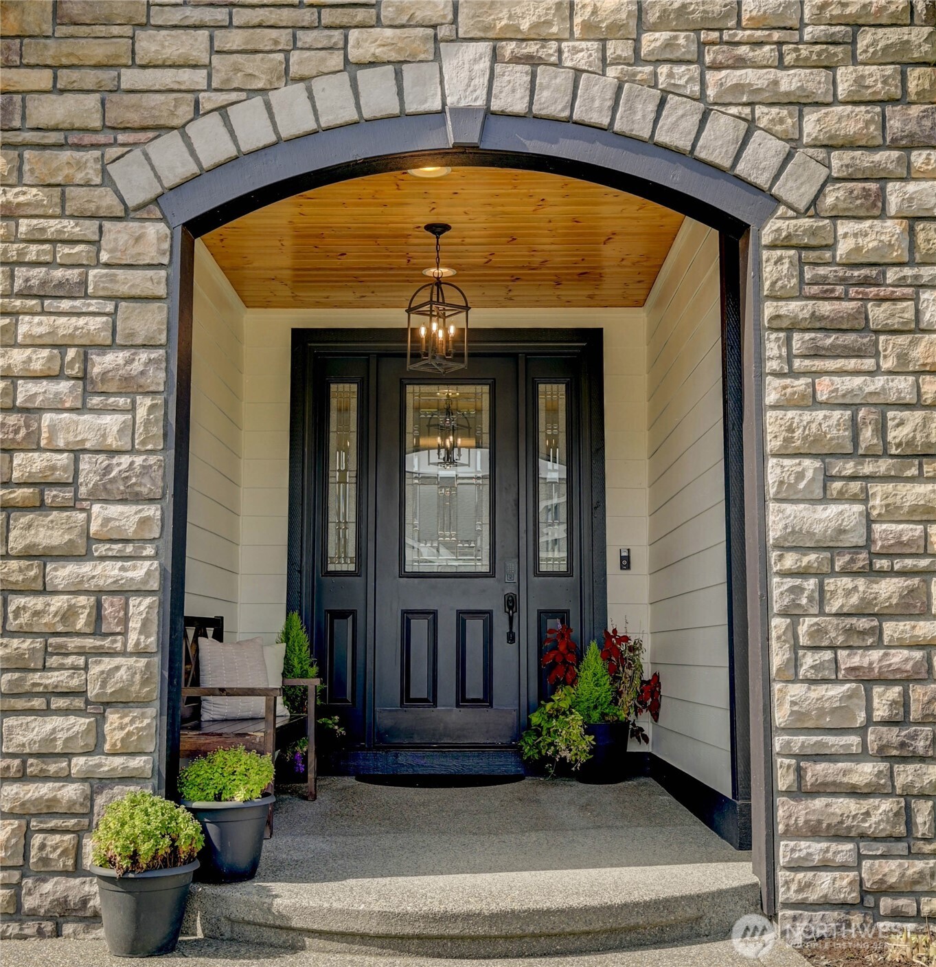 867 Spaulding Circle Property Photo 4