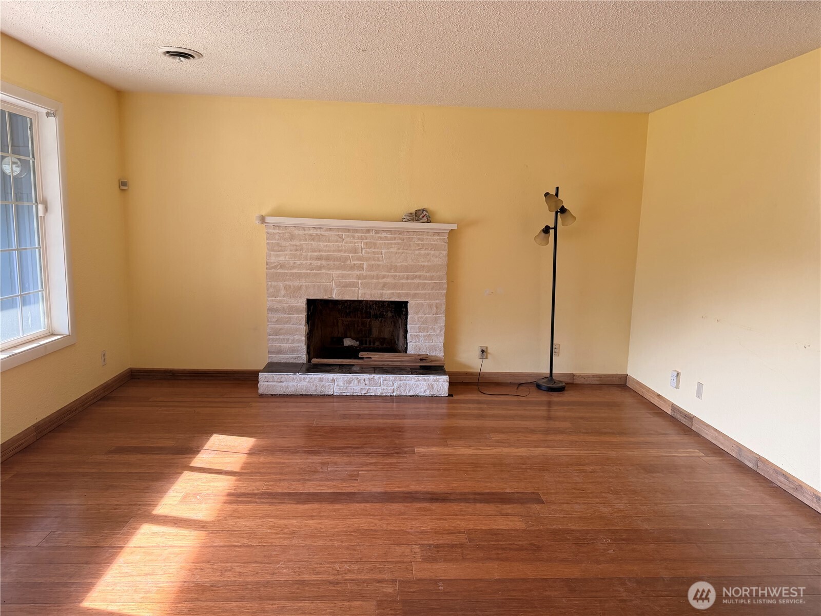 898 Main Avenue Property Photo 2
