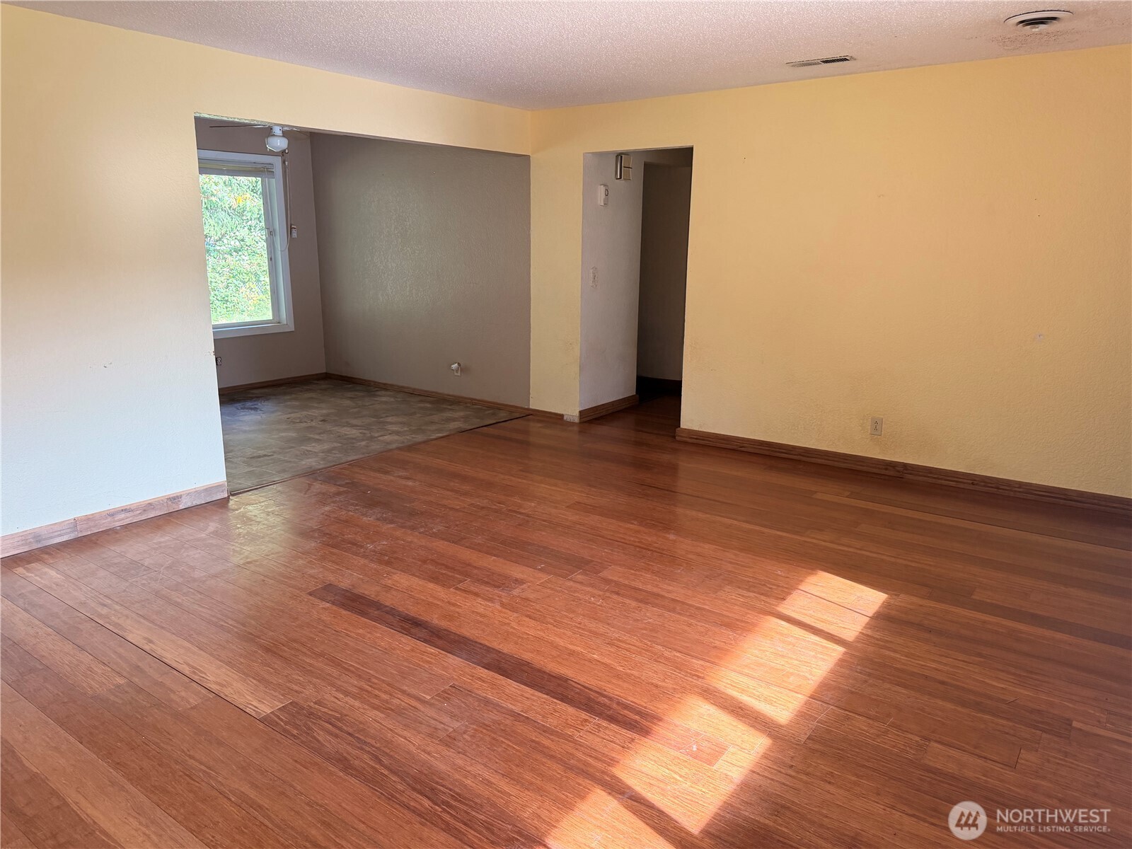 898 Main Avenue Property Photo 4