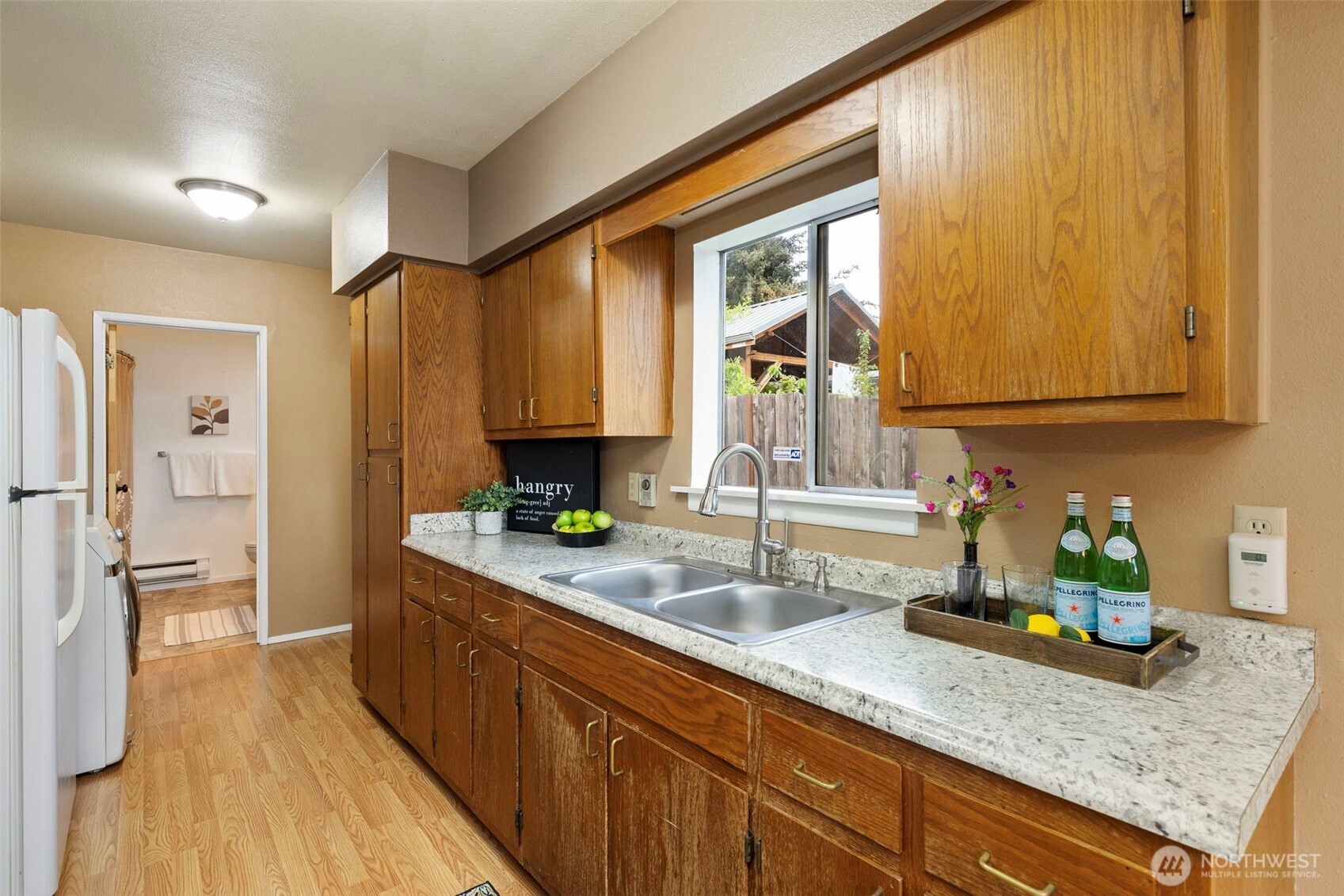 11040 Ne Maine Street Property Photo 12