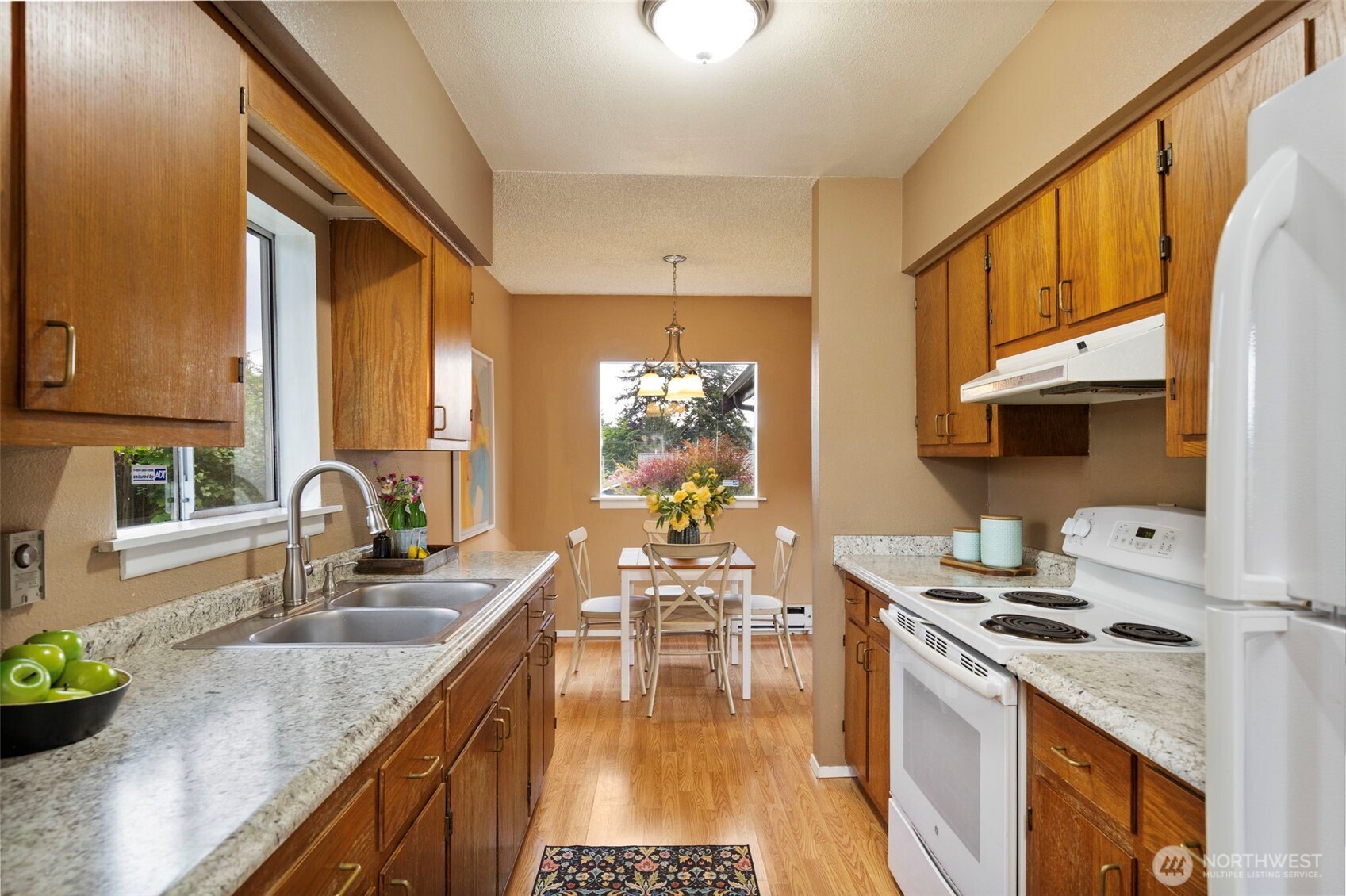 11040 Ne Maine Street Property Photo 14