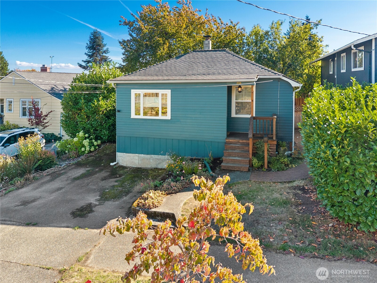 733 N 97th Street Property Photo 1