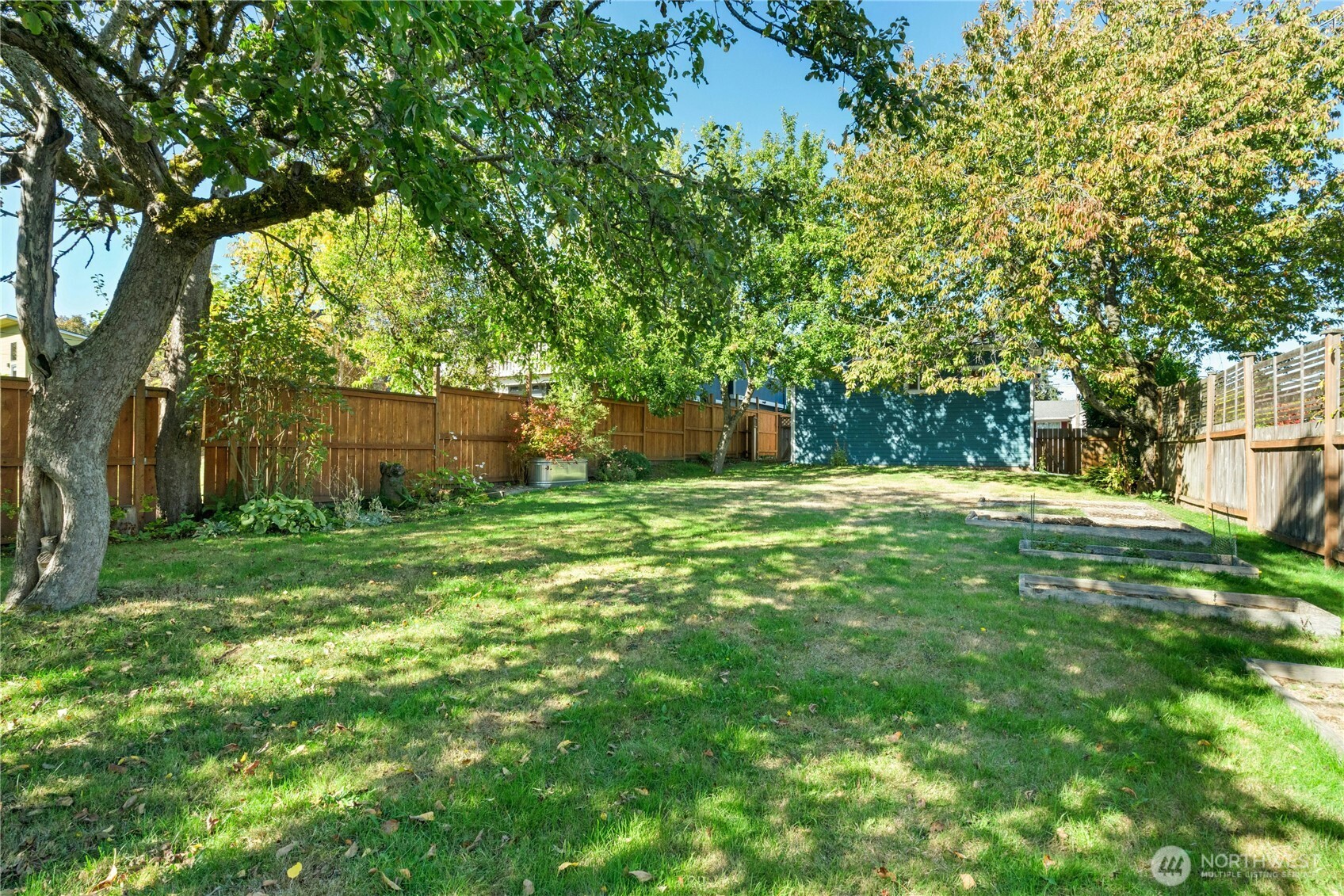 733 N 97th Street Property Photo 32
