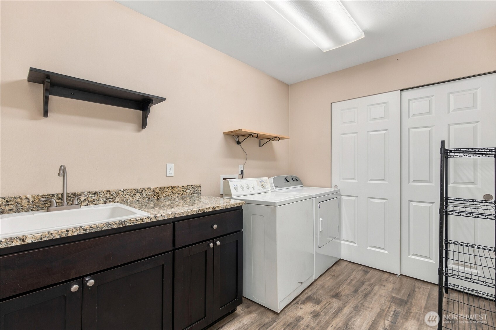 468 Harold Street Property Photo 13