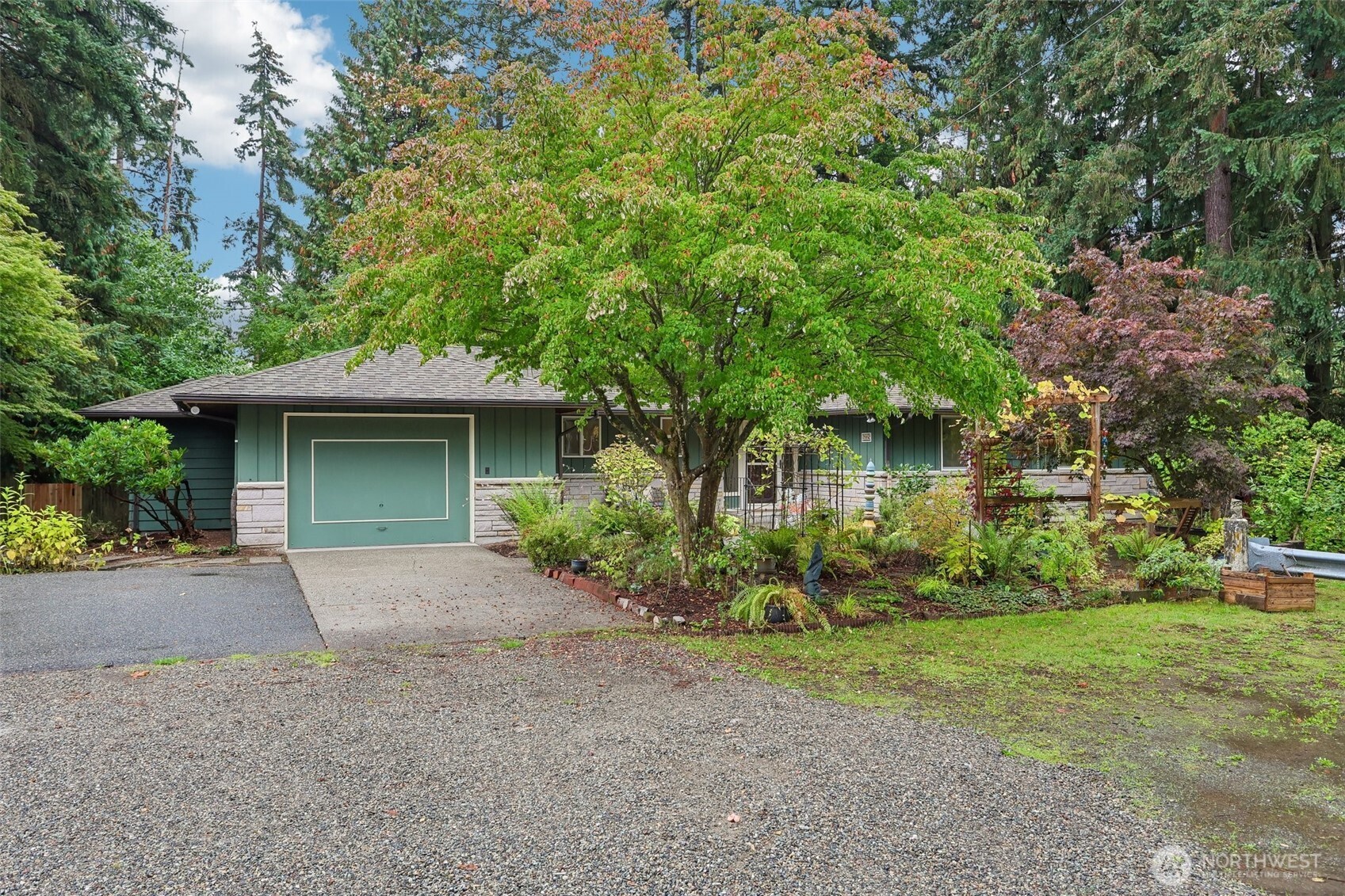 6115 Ne 185th Street Property Photo 1