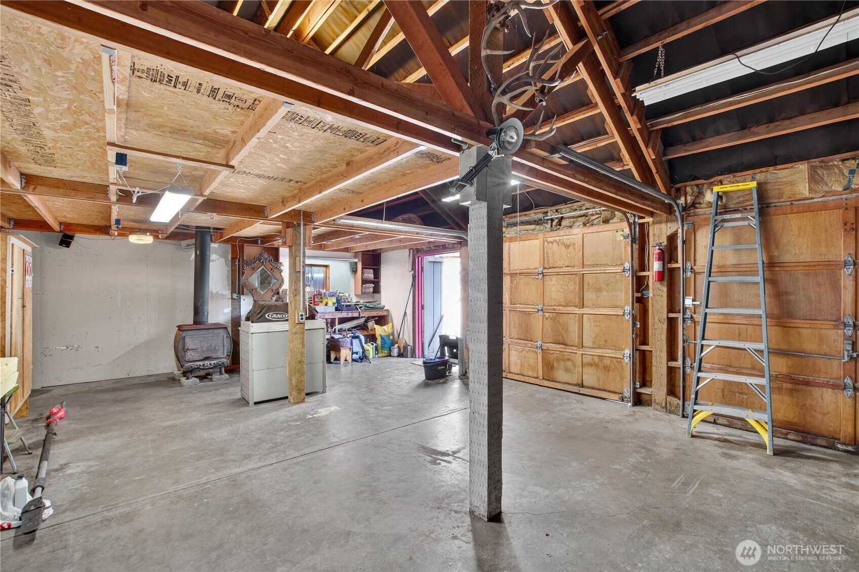 351 Hawk Haven Road Property Photo 16