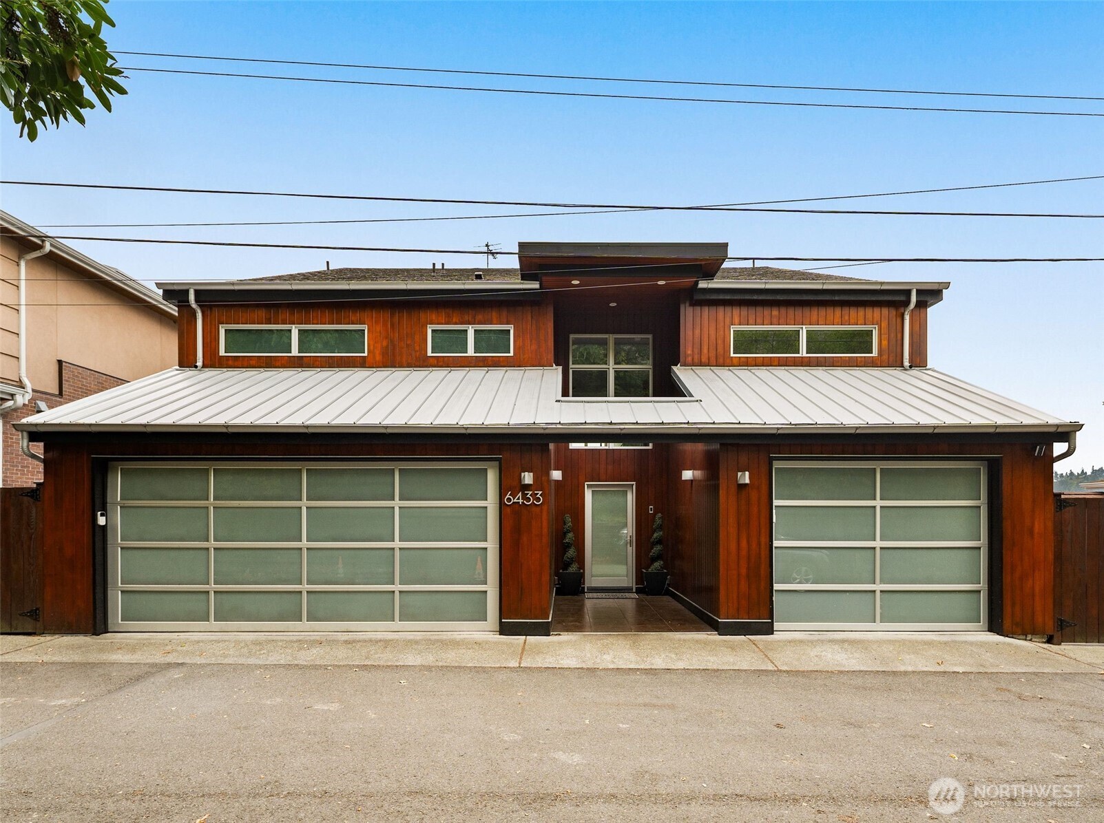 6433 Ripley Lane Property Photo 4