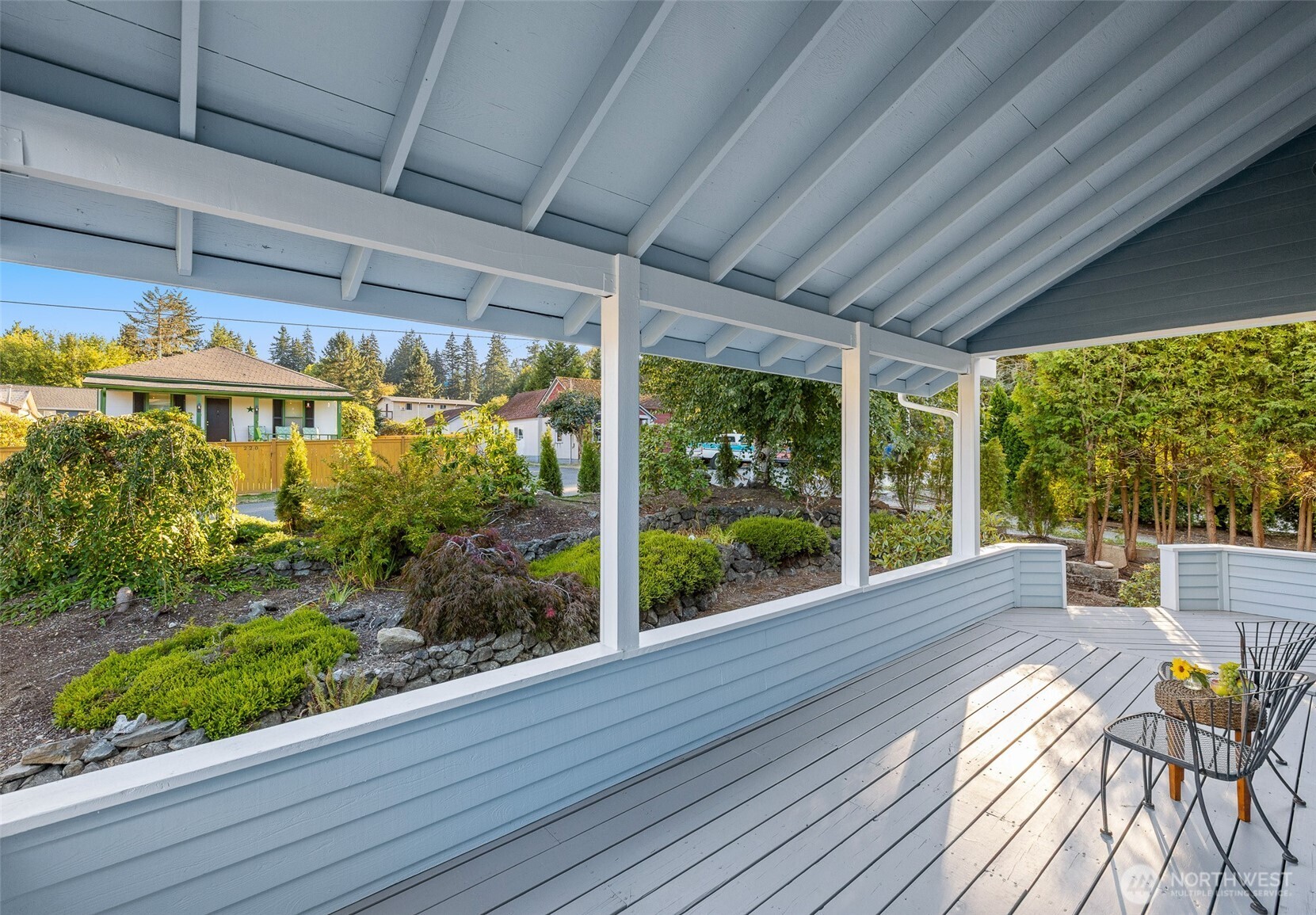 724 Hull Avenue Property Photo 4