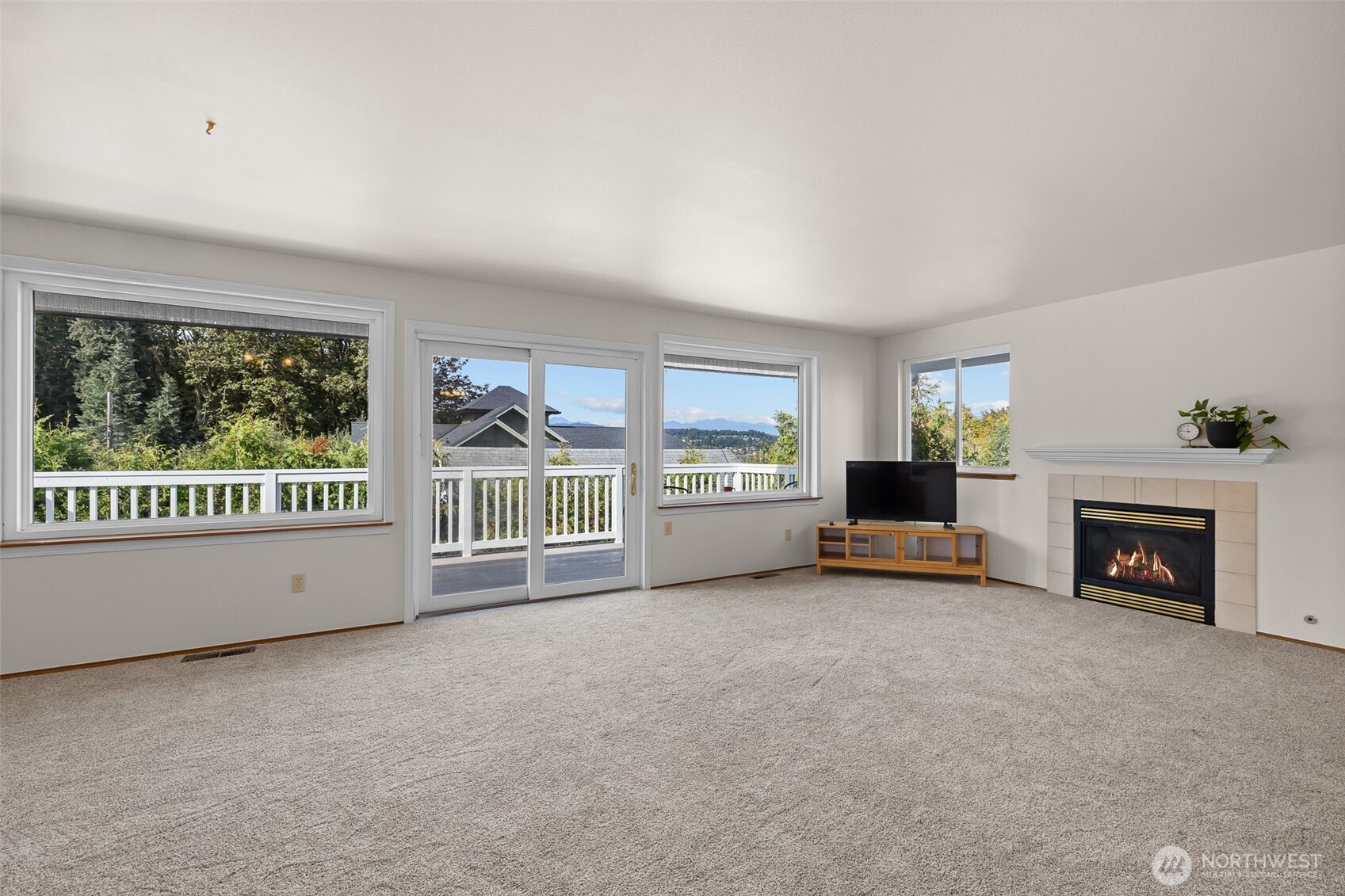 724 Hull Avenue Property Photo 22