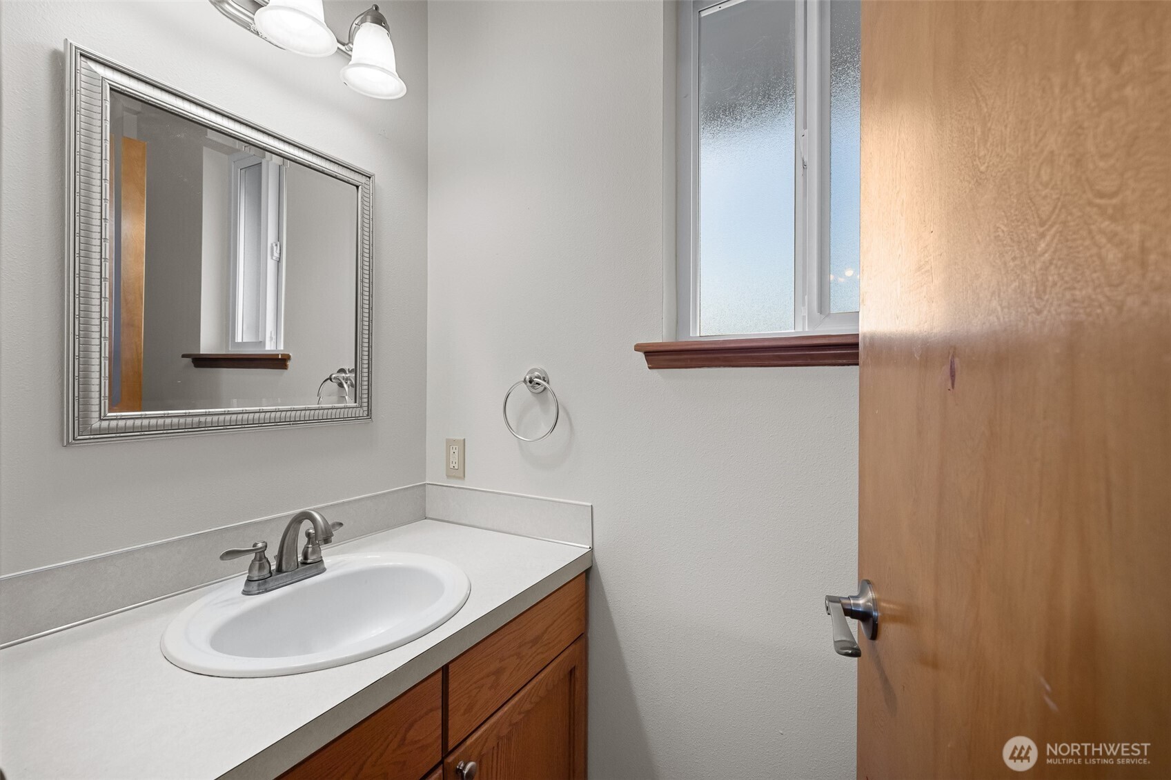 724 Hull Avenue Property Photo 26