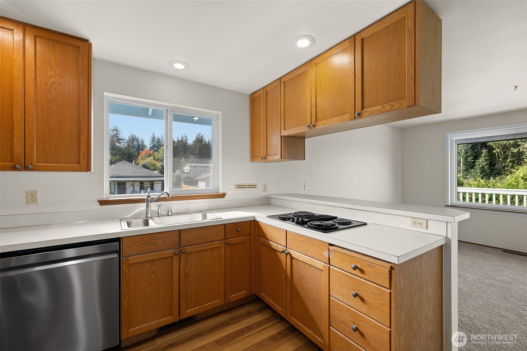 724 Hull Avenue Property Photo 27