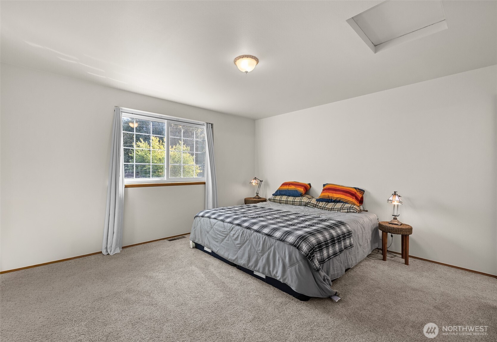 724 Hull Avenue Property Photo 30