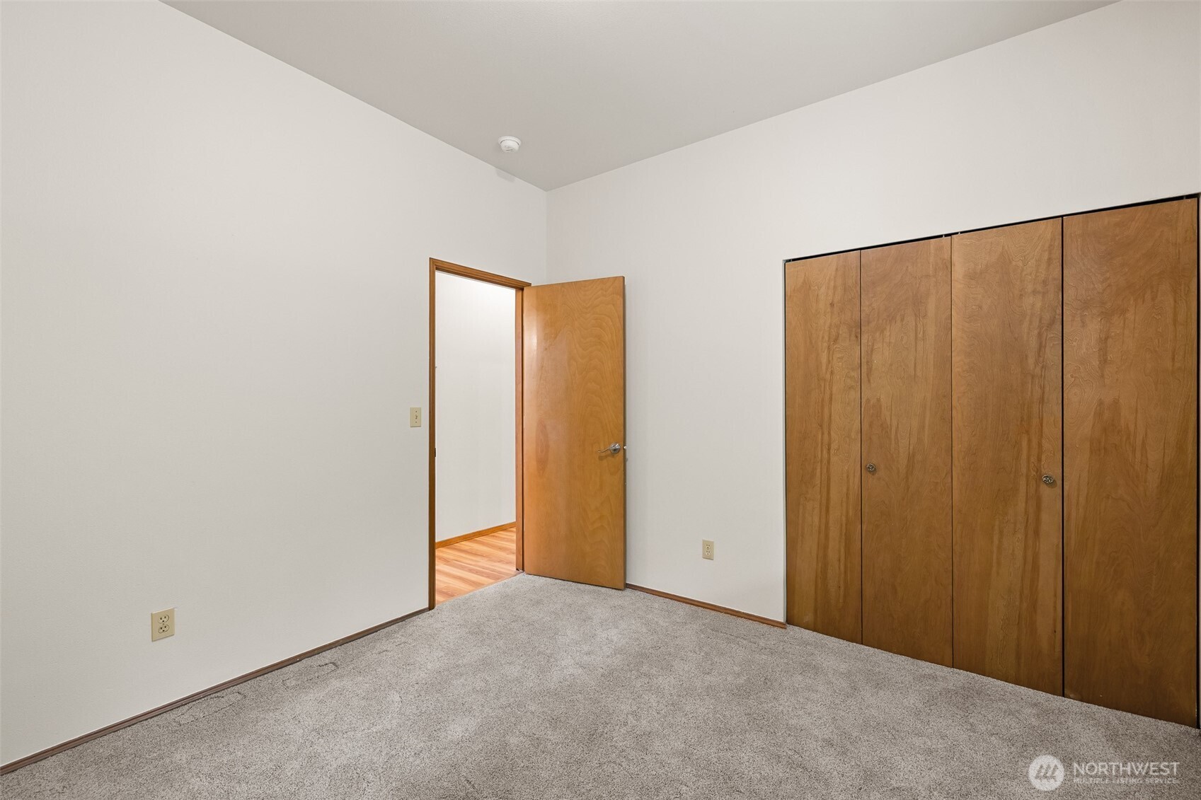 724 Hull Avenue Property Photo 37