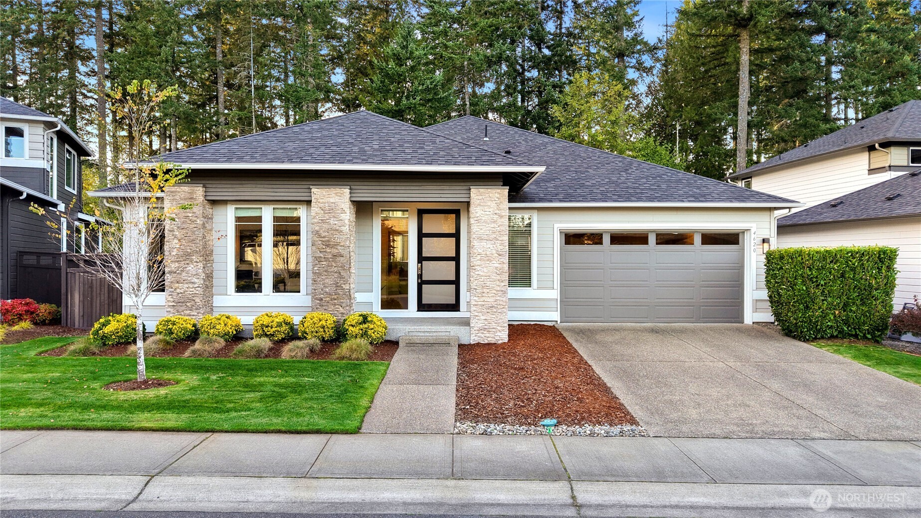 4620 Castleton Road Property Photo 1
