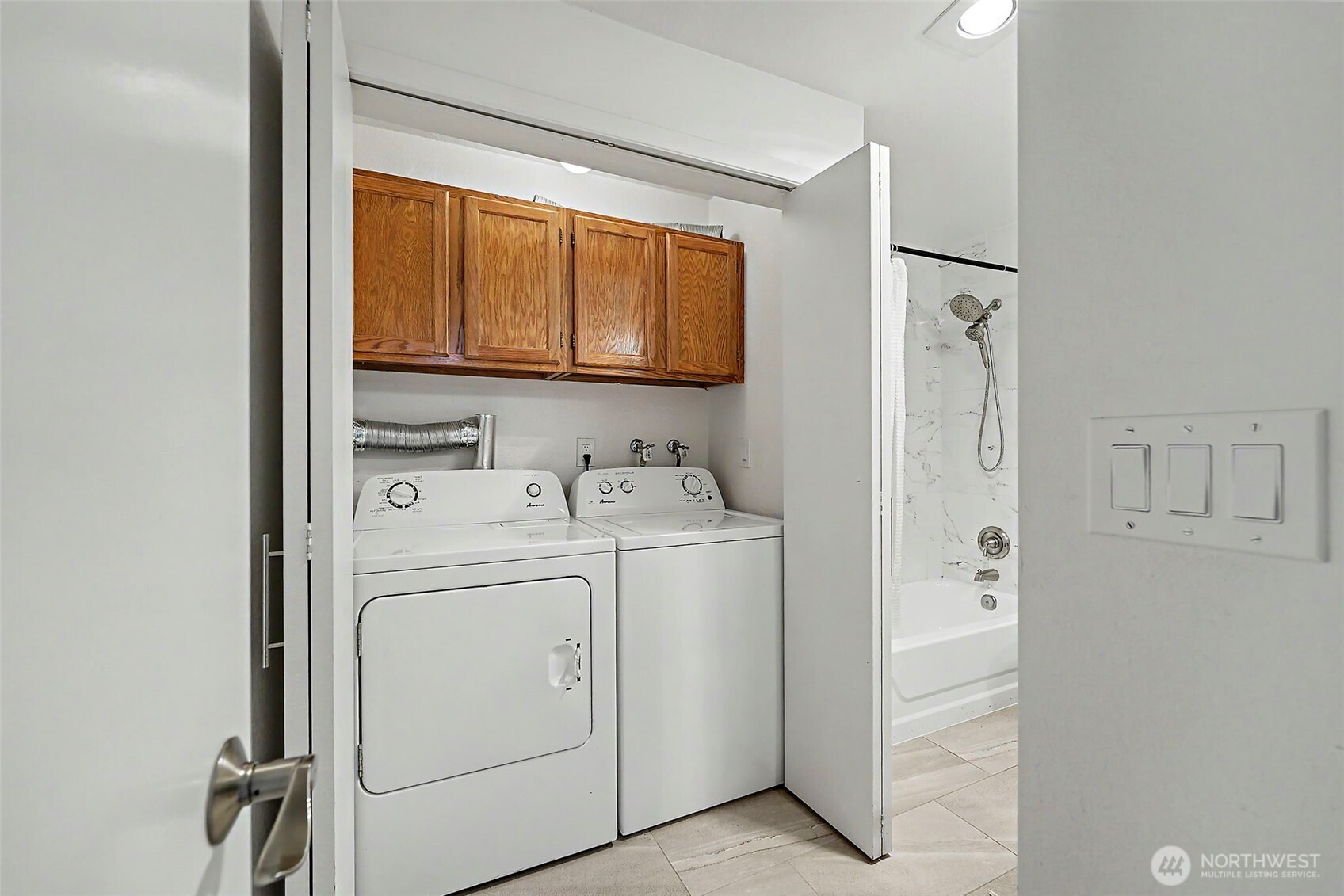 13605 Ne 8th Street 203 Property Photo 17