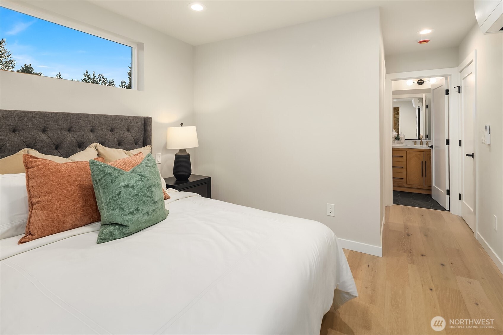 10041 38th Avenue Property Photo 13