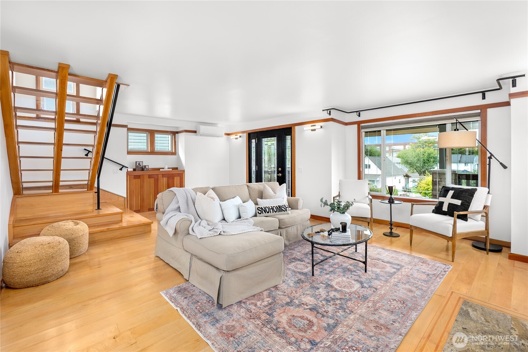 529 Avenue C Property Photo 10