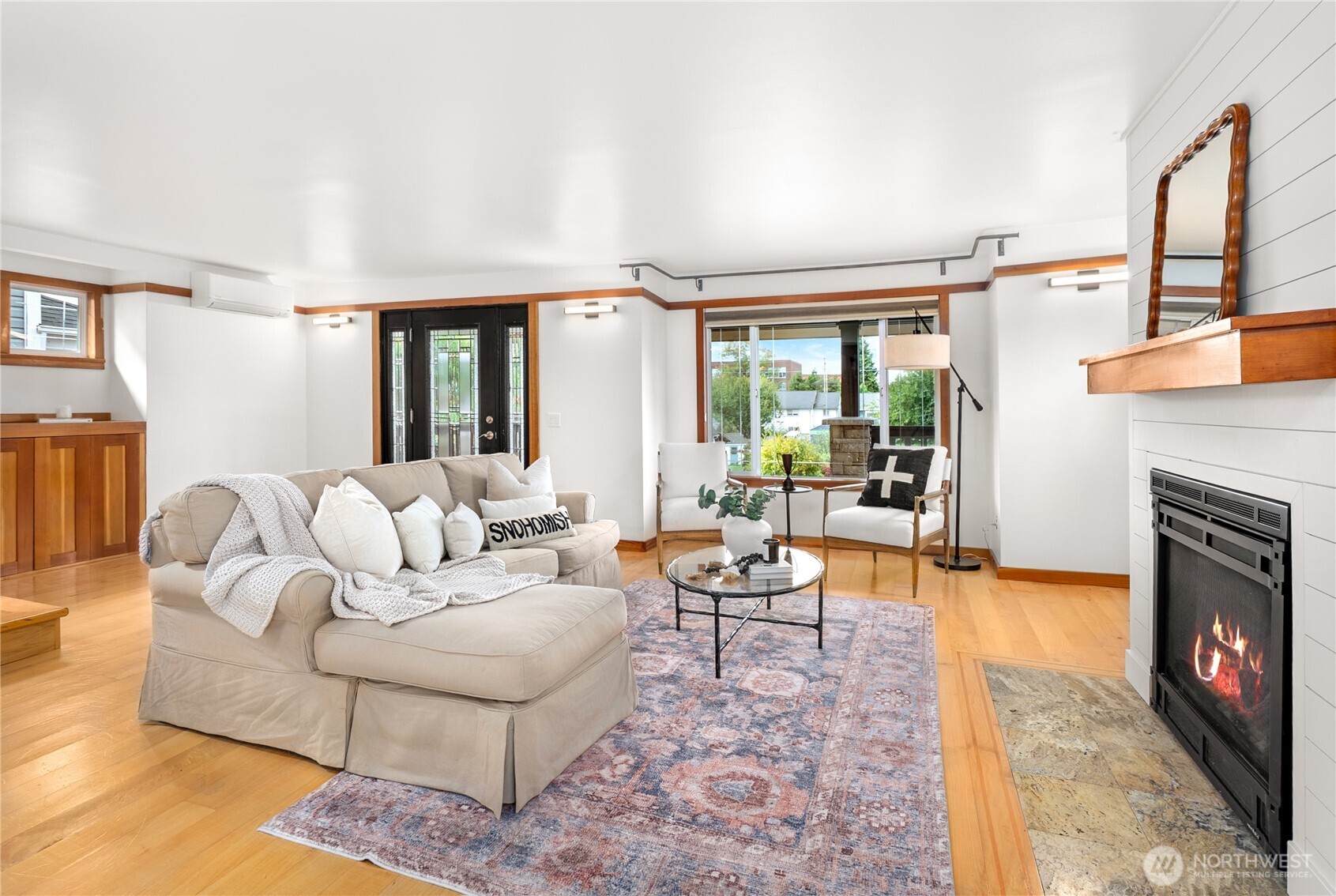 529 Avenue C Property Photo 11