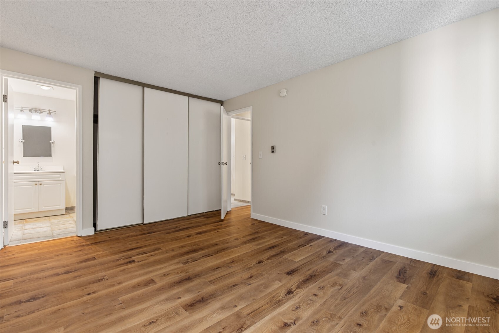 4501 Grandview Drive T313 Property Photo 10