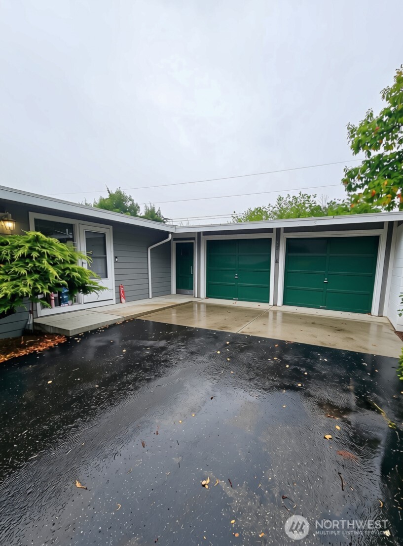 8116 79th Street Property Photo 1