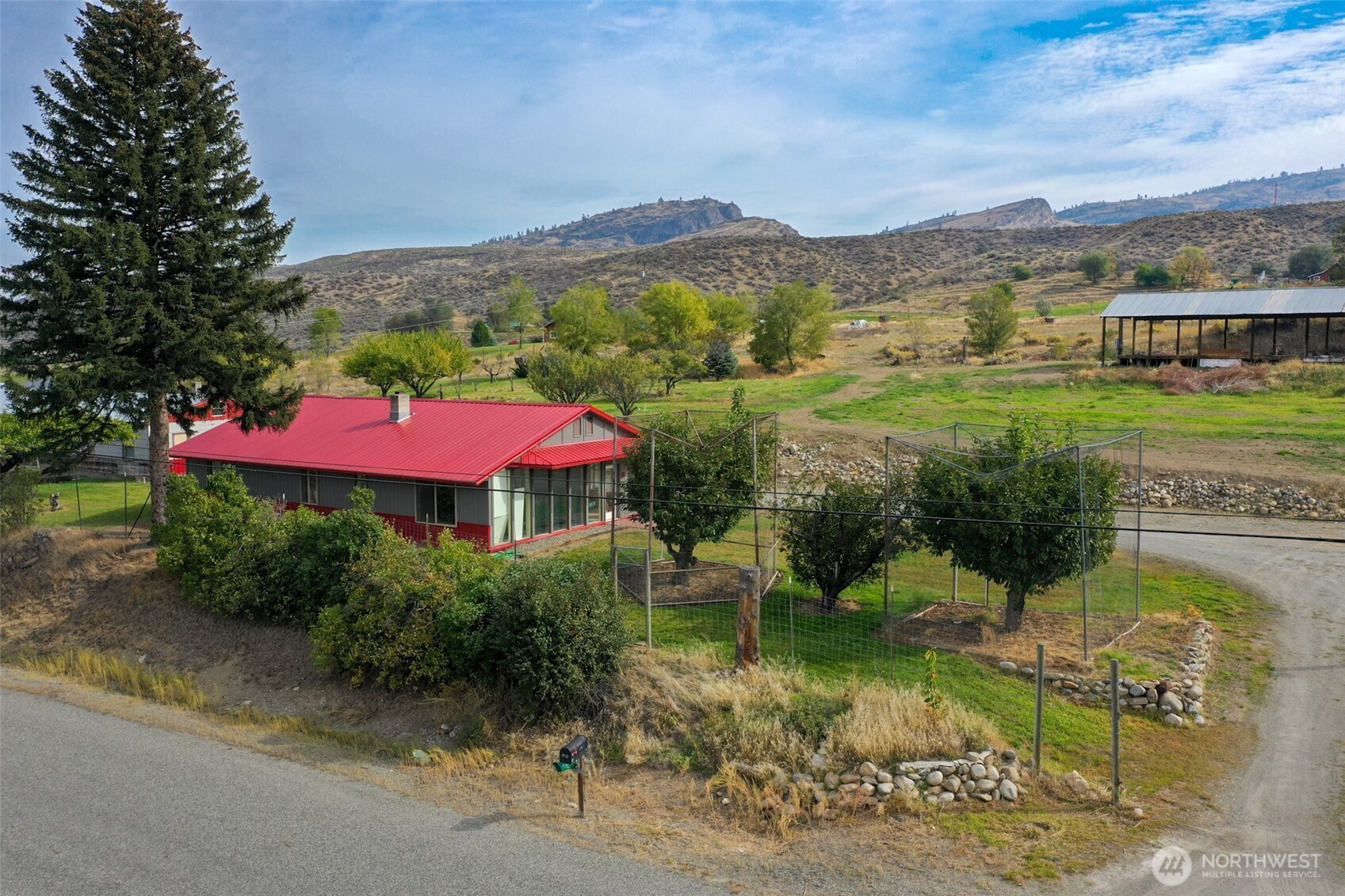 66 State Frontage Road Property Photo 1