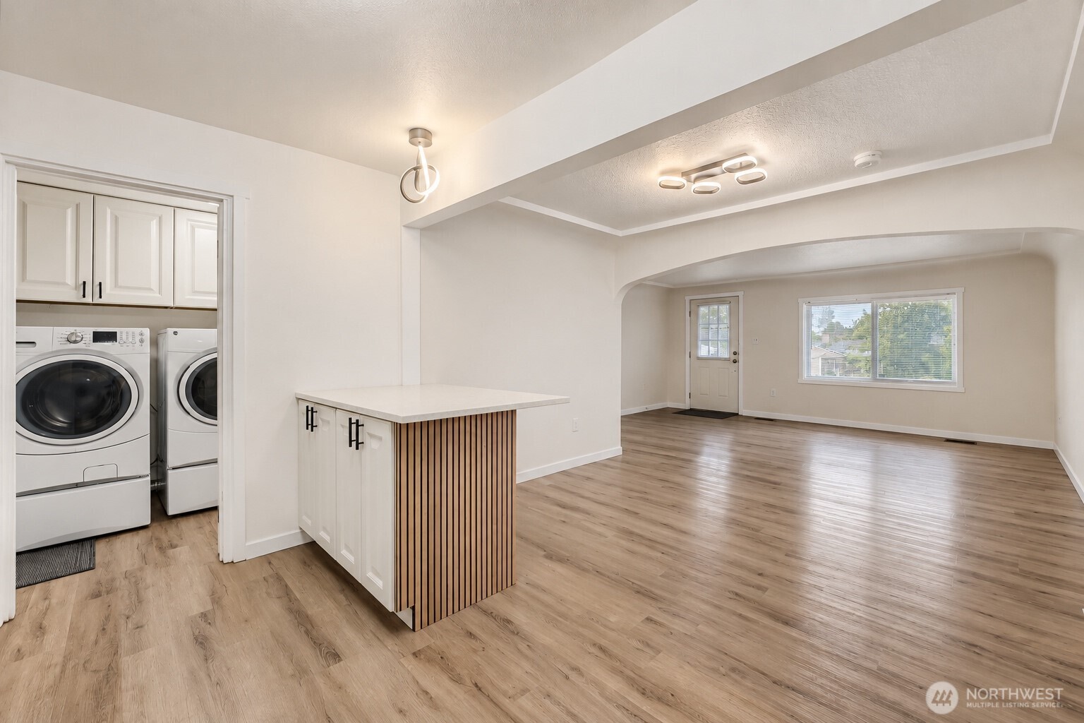 4314 E C St Property Photo 10