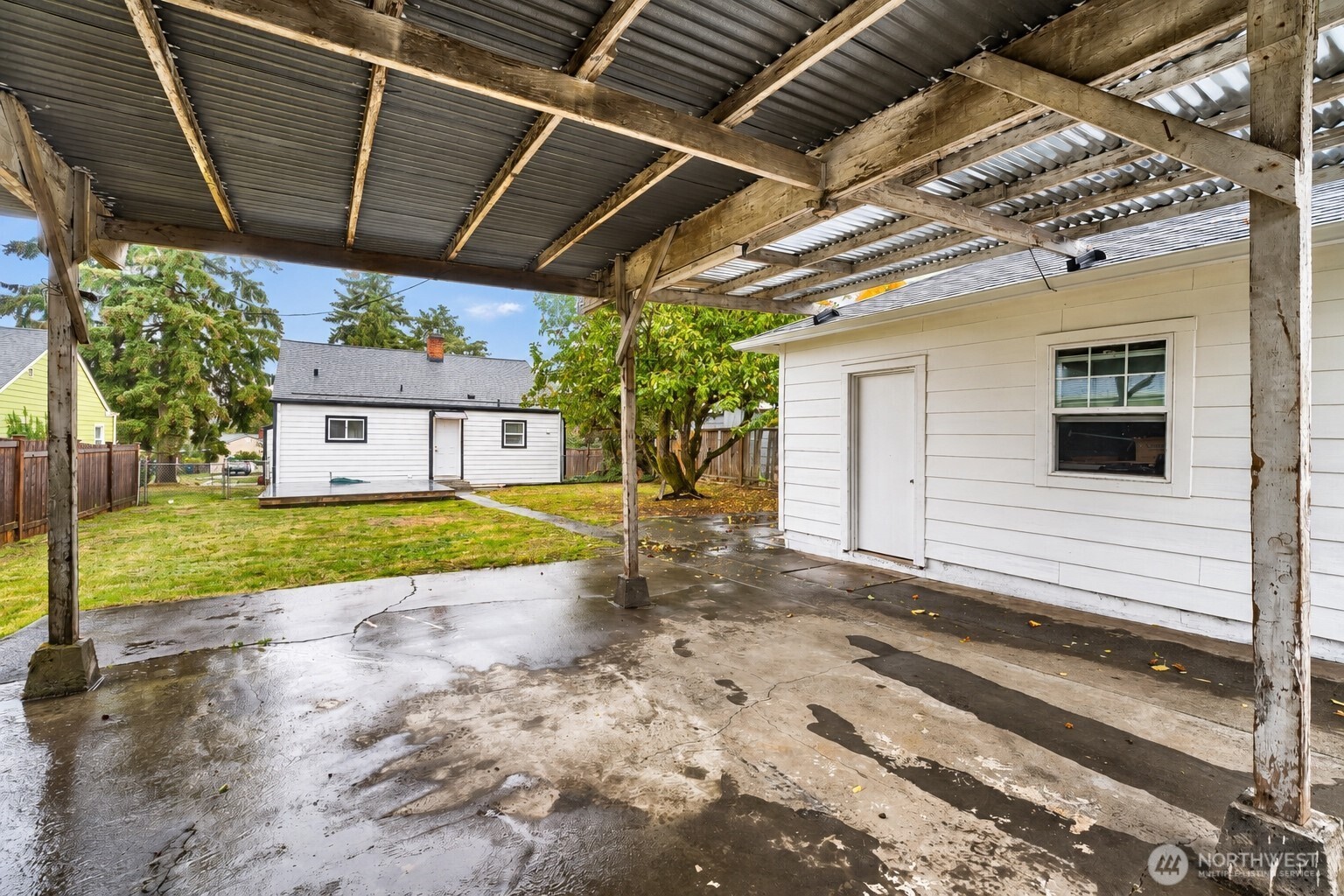 4314 E C St Property Photo 22