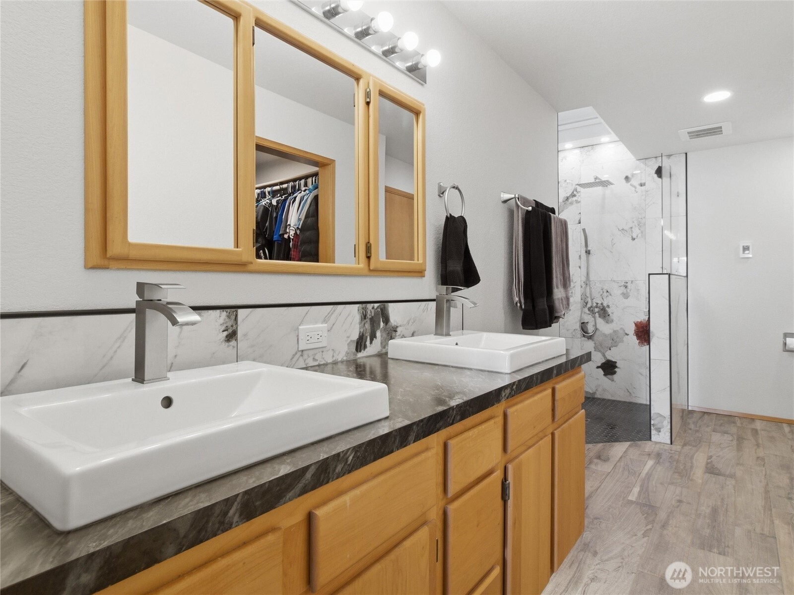 5727 Henslin Drive Property Photo 33