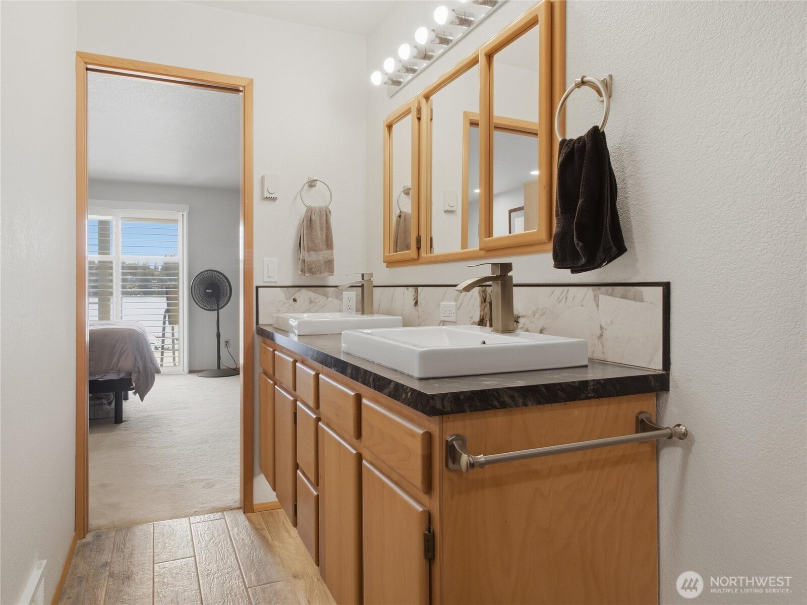 5727 Henslin Drive Property Photo 34