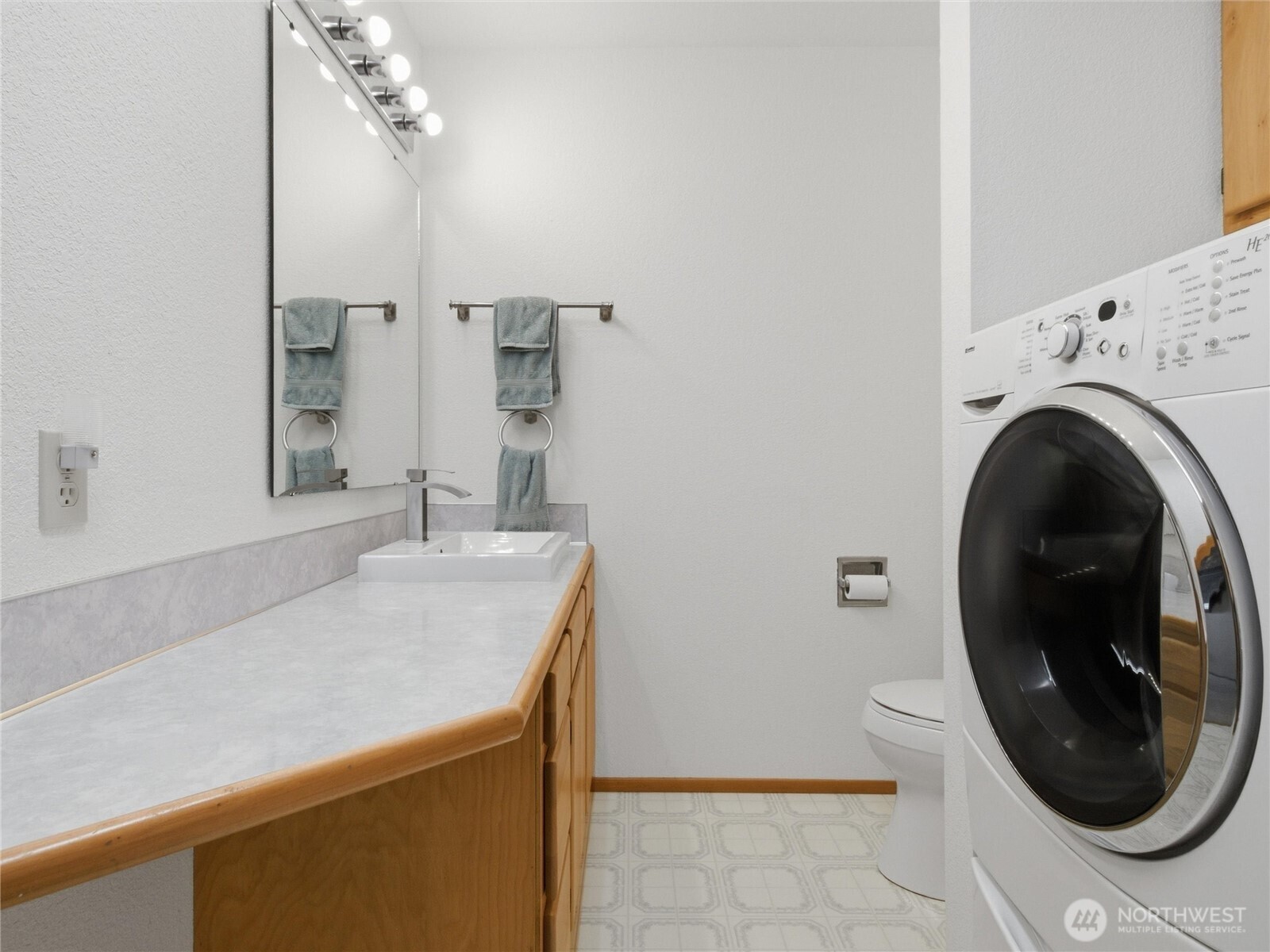 5727 Henslin Drive Property Photo 40