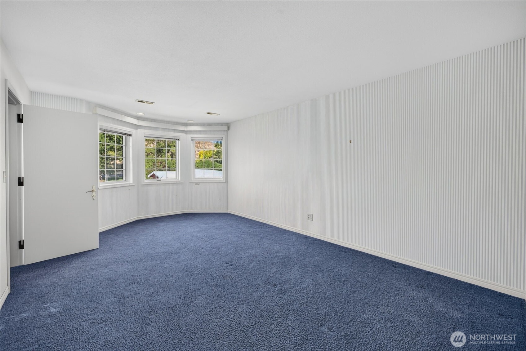 810 D Street Property Photo 31