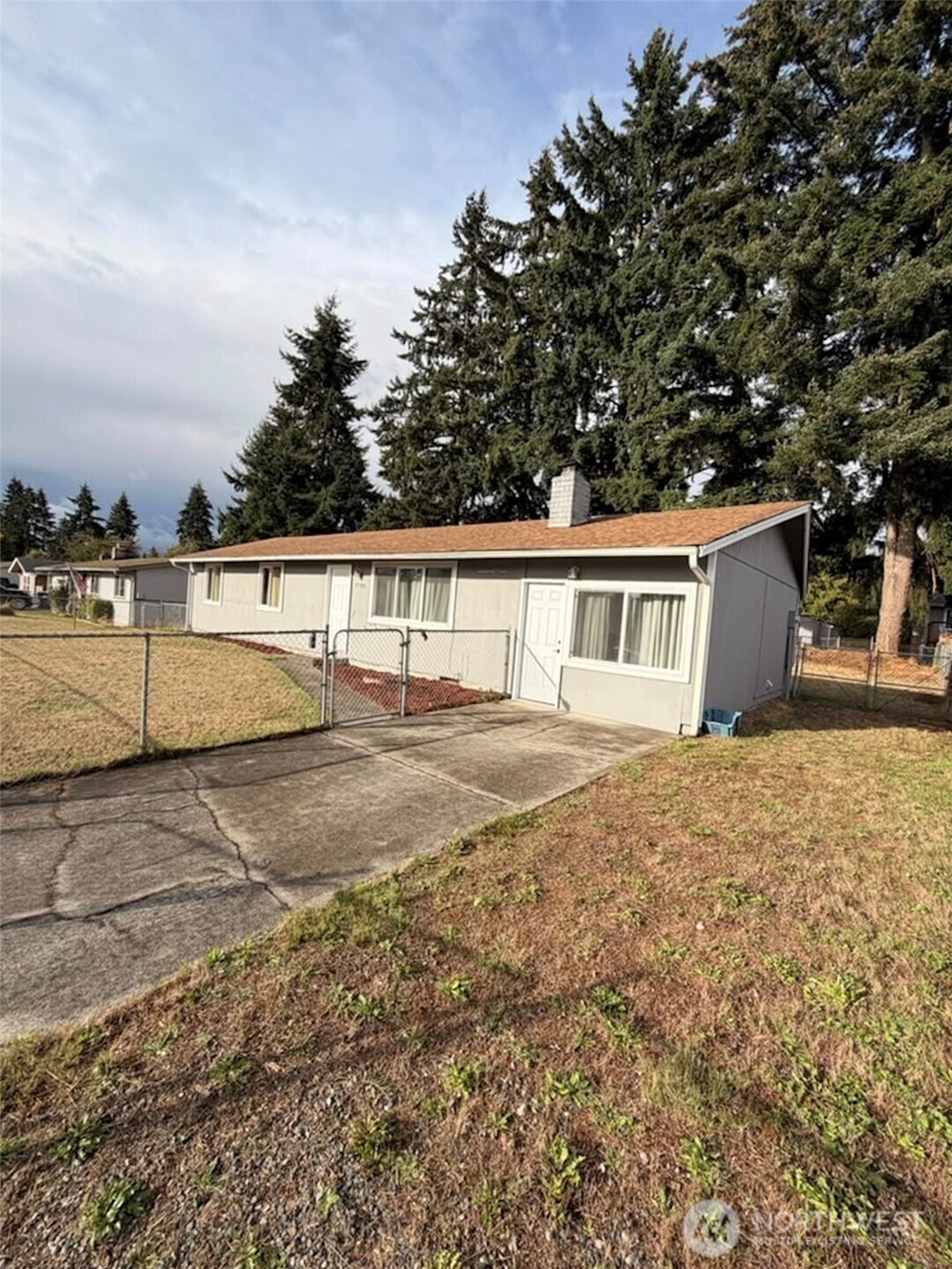 17106 6th Avenue Ct Property Photo 3