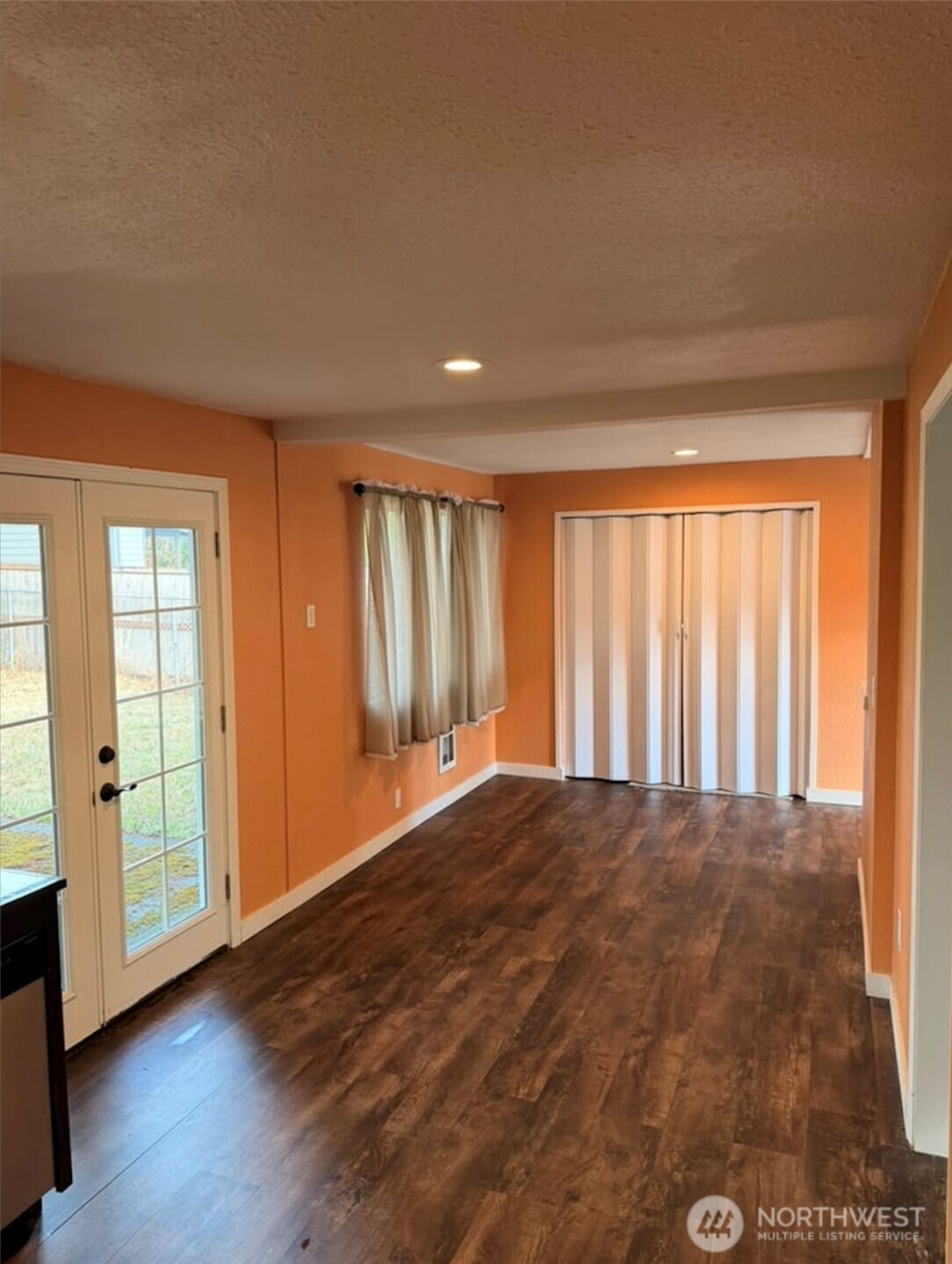 17106 6th Avenue Ct Property Photo 5