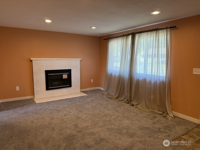 17106 6th Avenue Ct Property Photo 5
