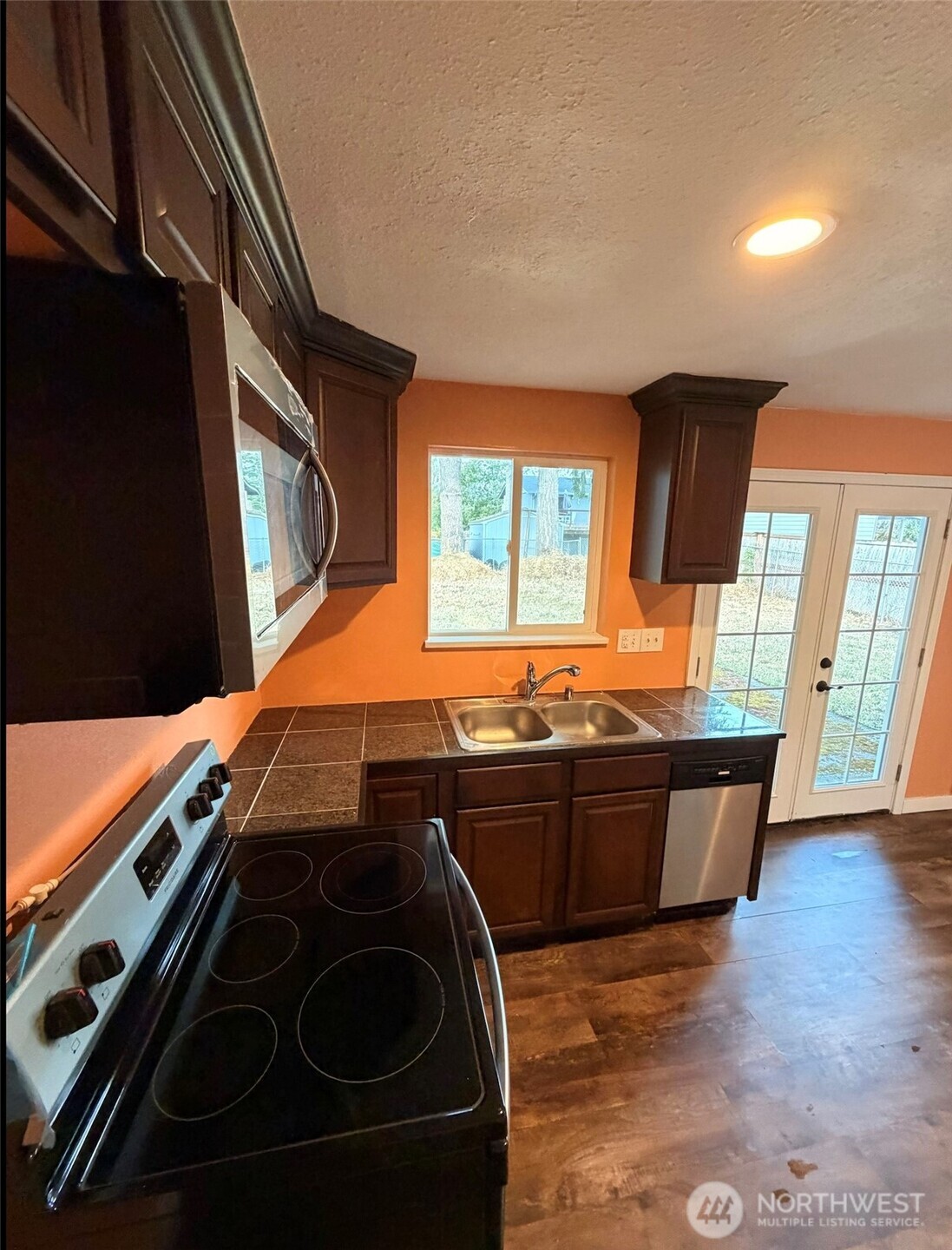 17106 6th Avenue Ct Property Photo 6
