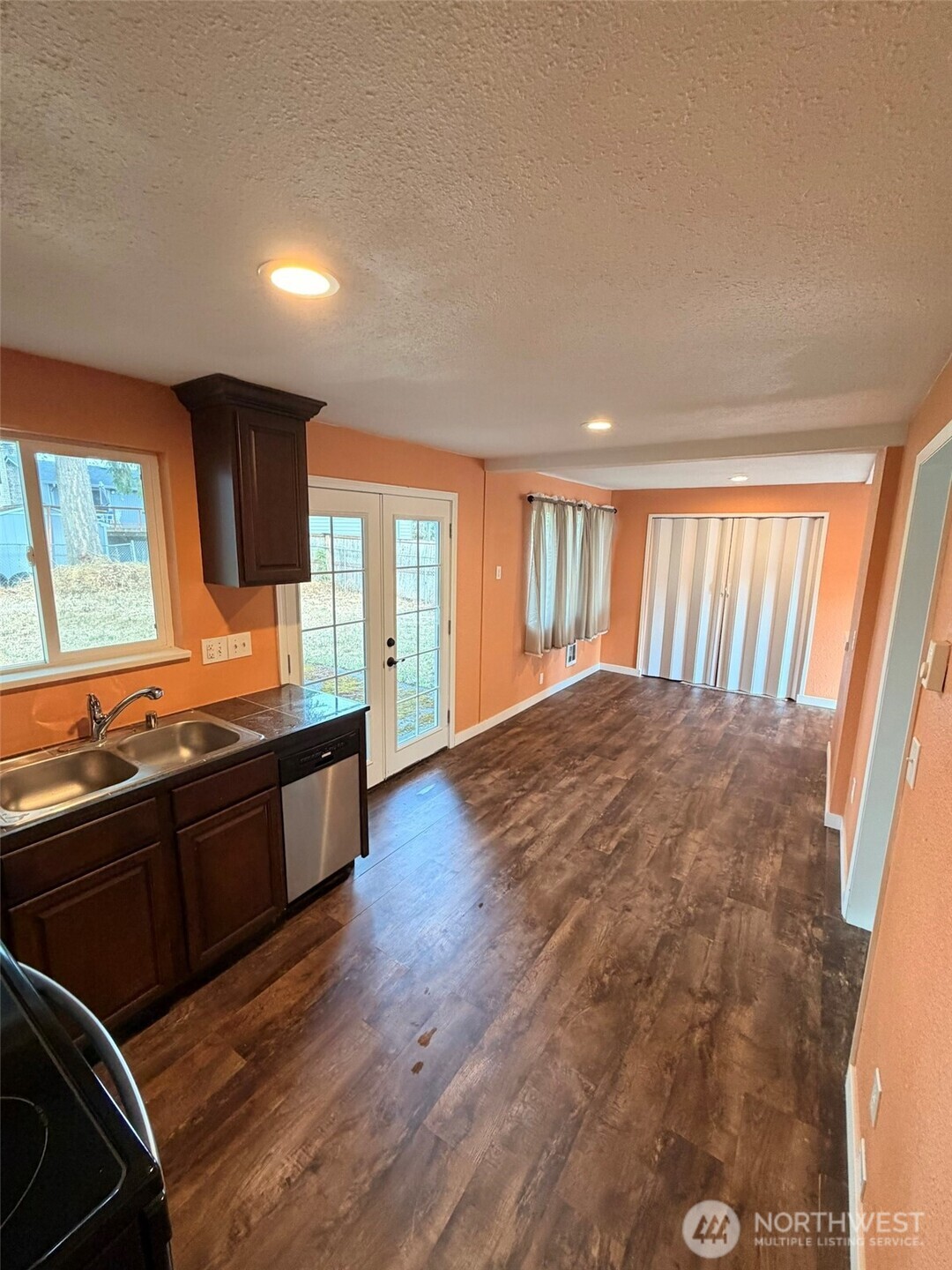 17106 6th Avenue Ct Property Photo 8