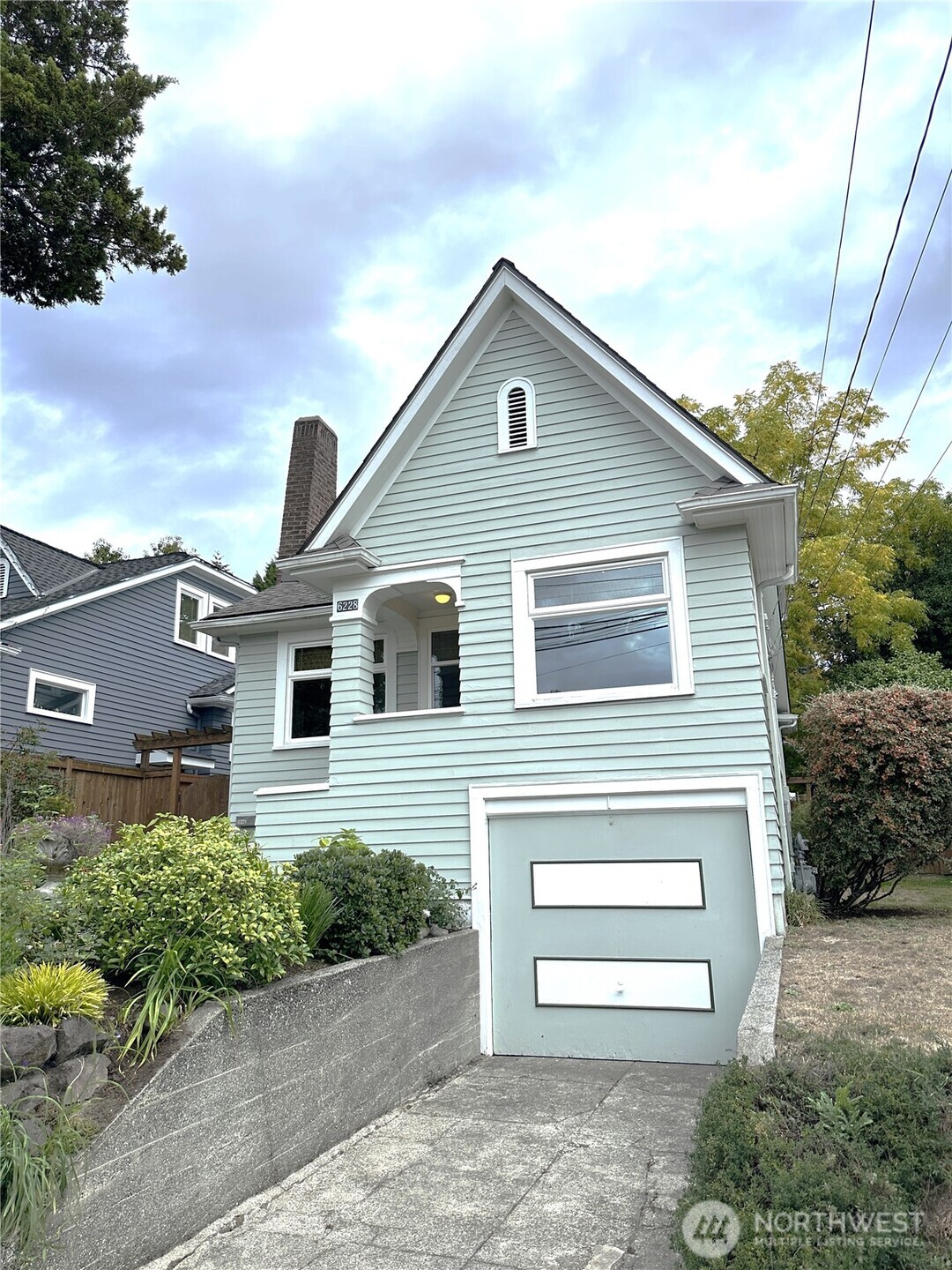 6228 26th Avenue Property Photo 1