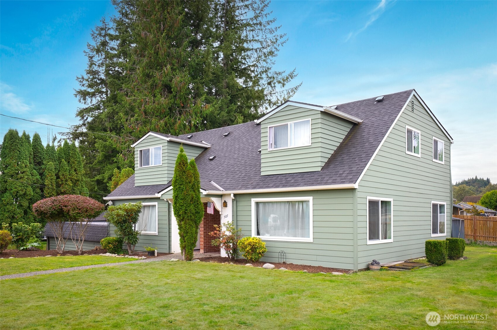 507 3rd Street Property Photo 18