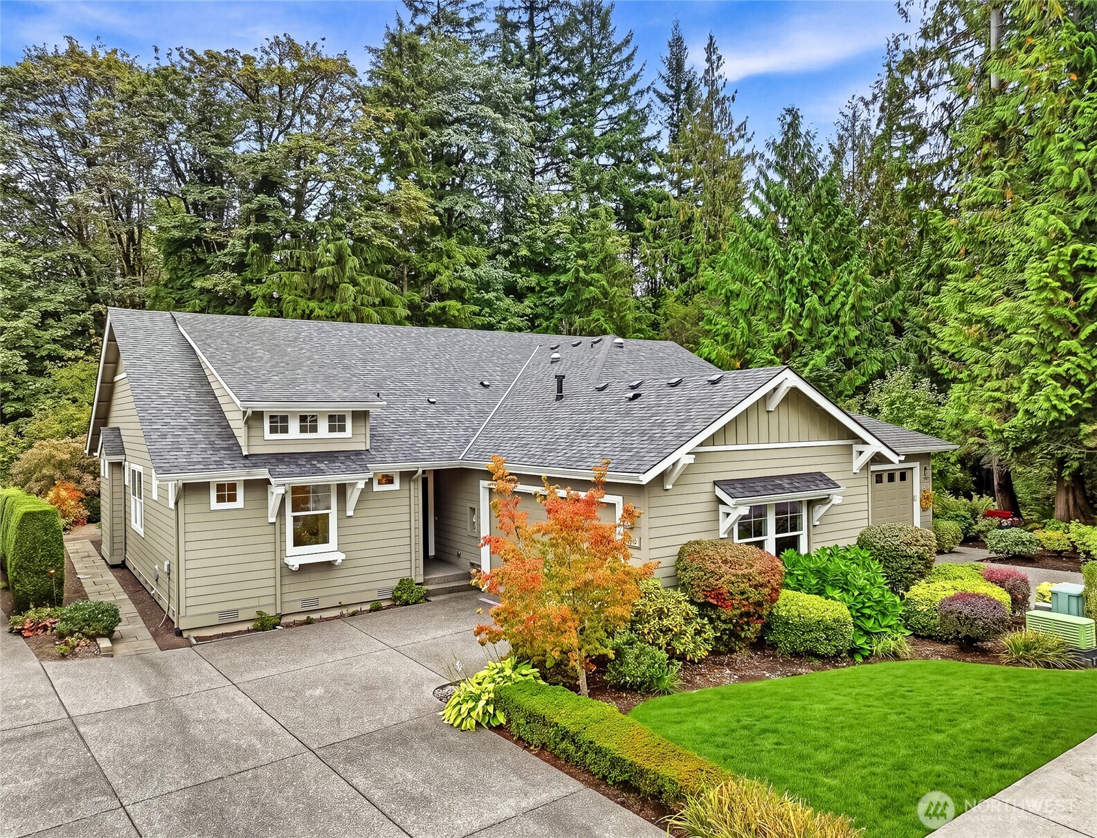 12114 Big Leaf Way Property Photo 1