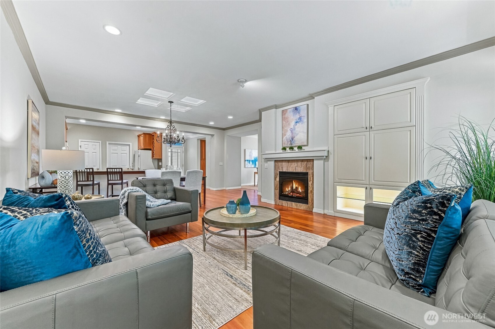 12114 Big Leaf Way Property Photo 8