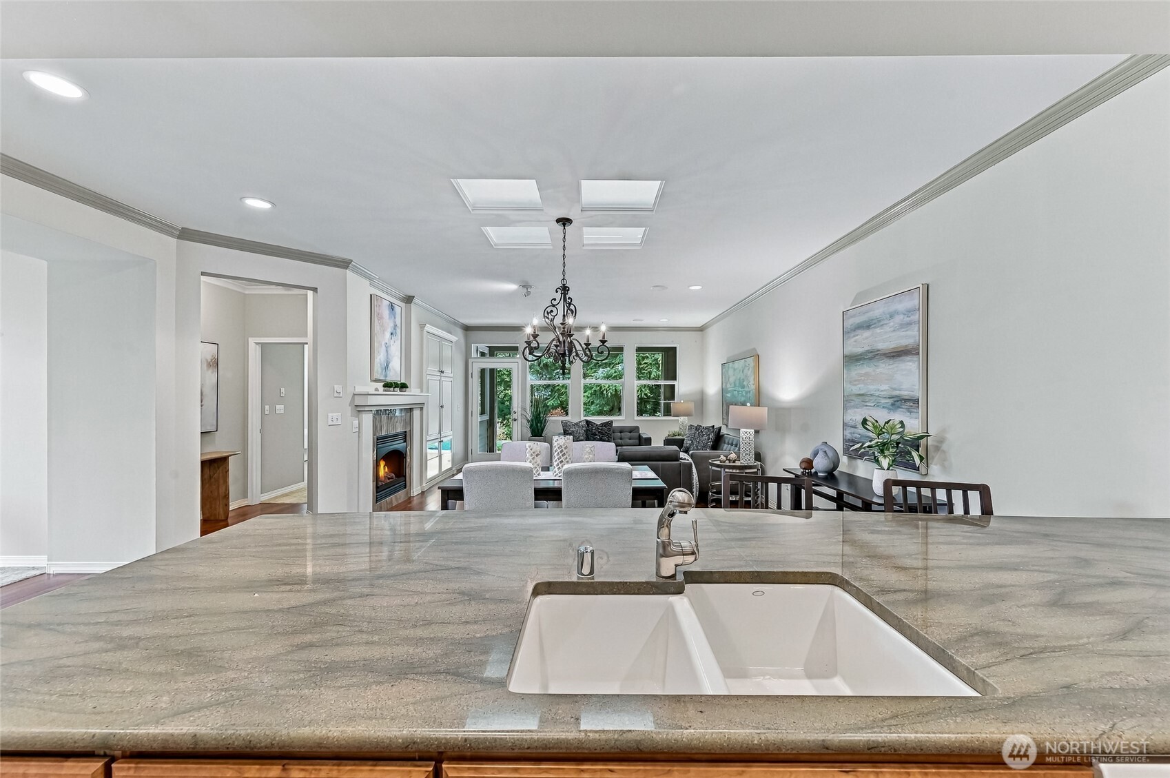 12114 Big Leaf Way Property Photo 13