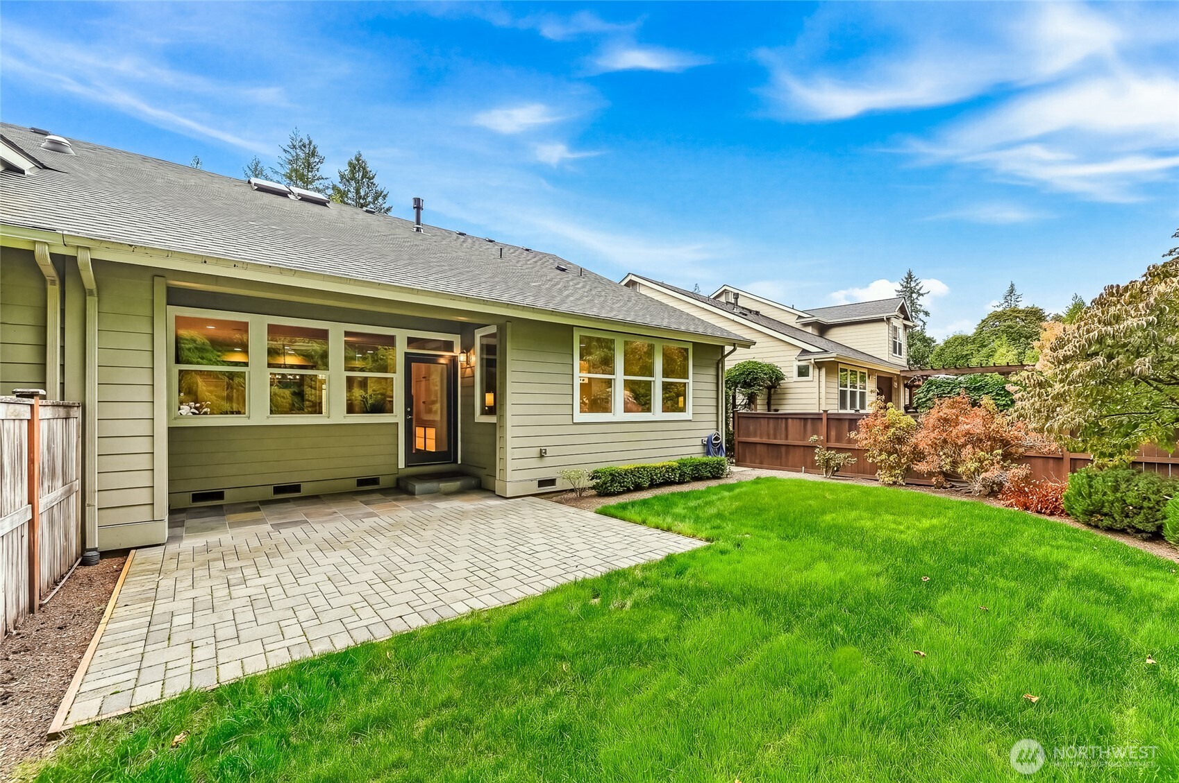 12114 Big Leaf Way Property Photo 23