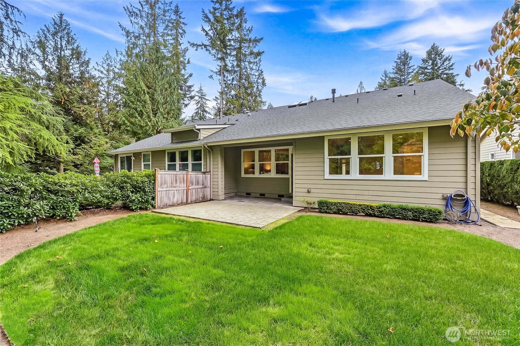 12114 Big Leaf Way Property Photo 27