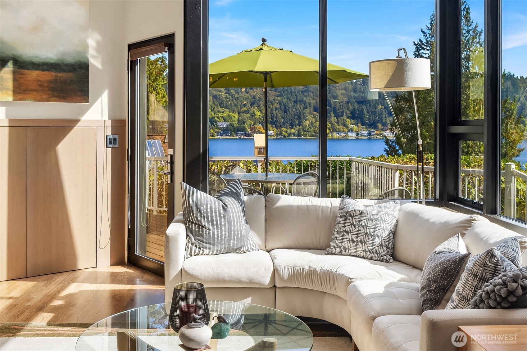 2604 W Lake Sammamish Parkway Property Photo 12